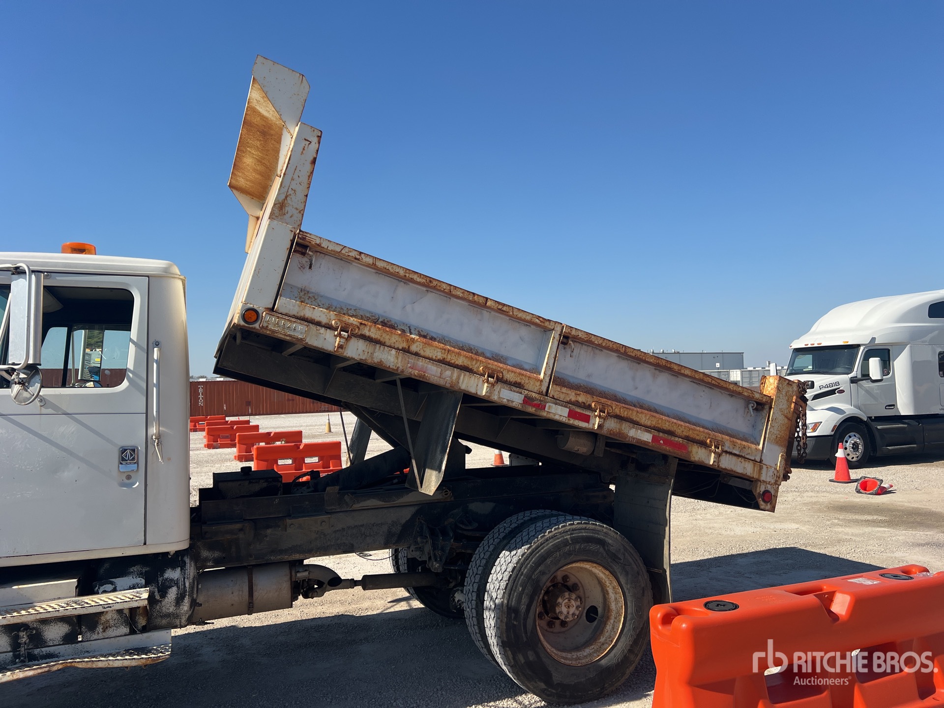 1993 International 4800