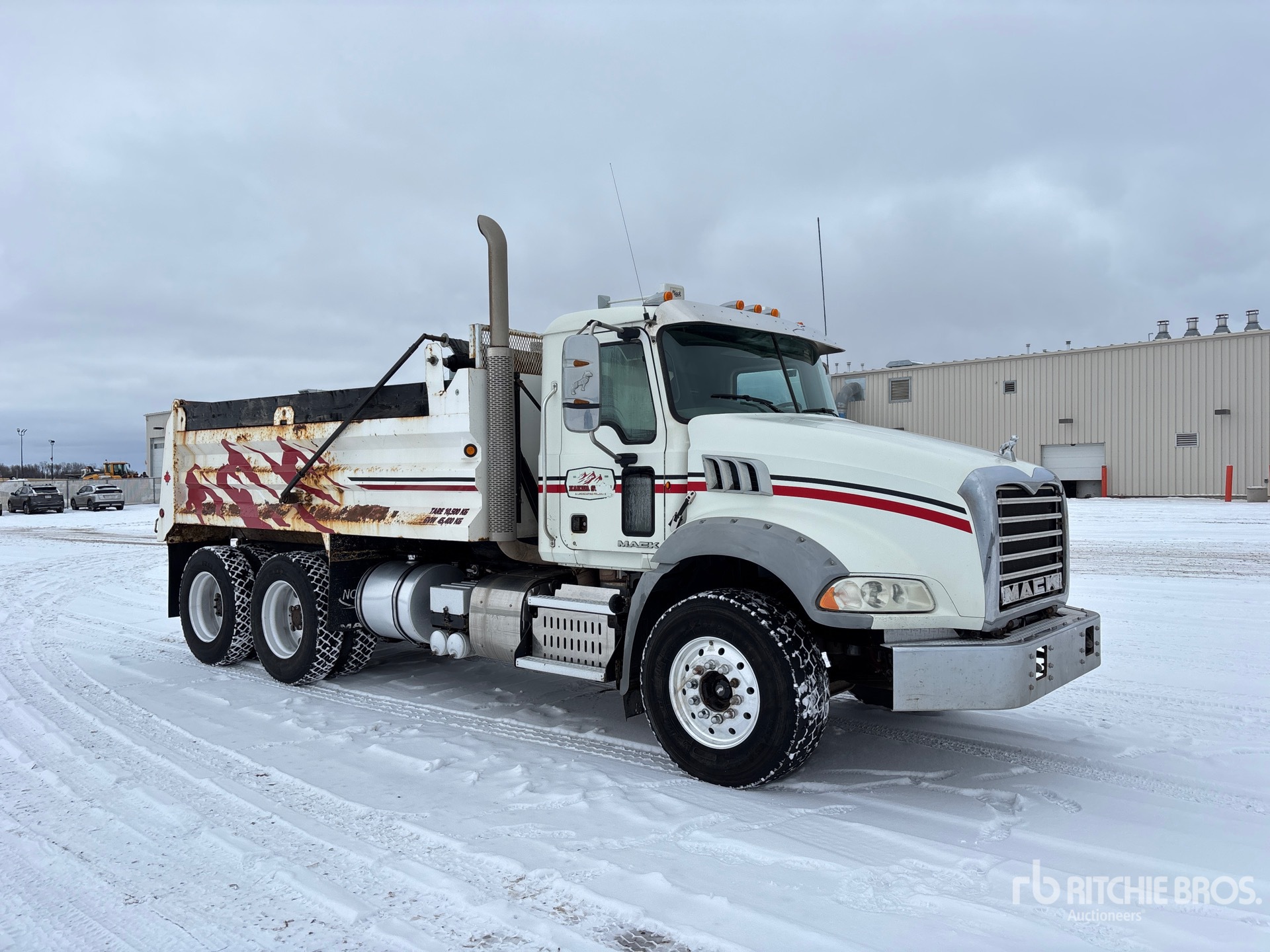 2012 Mack GU813
