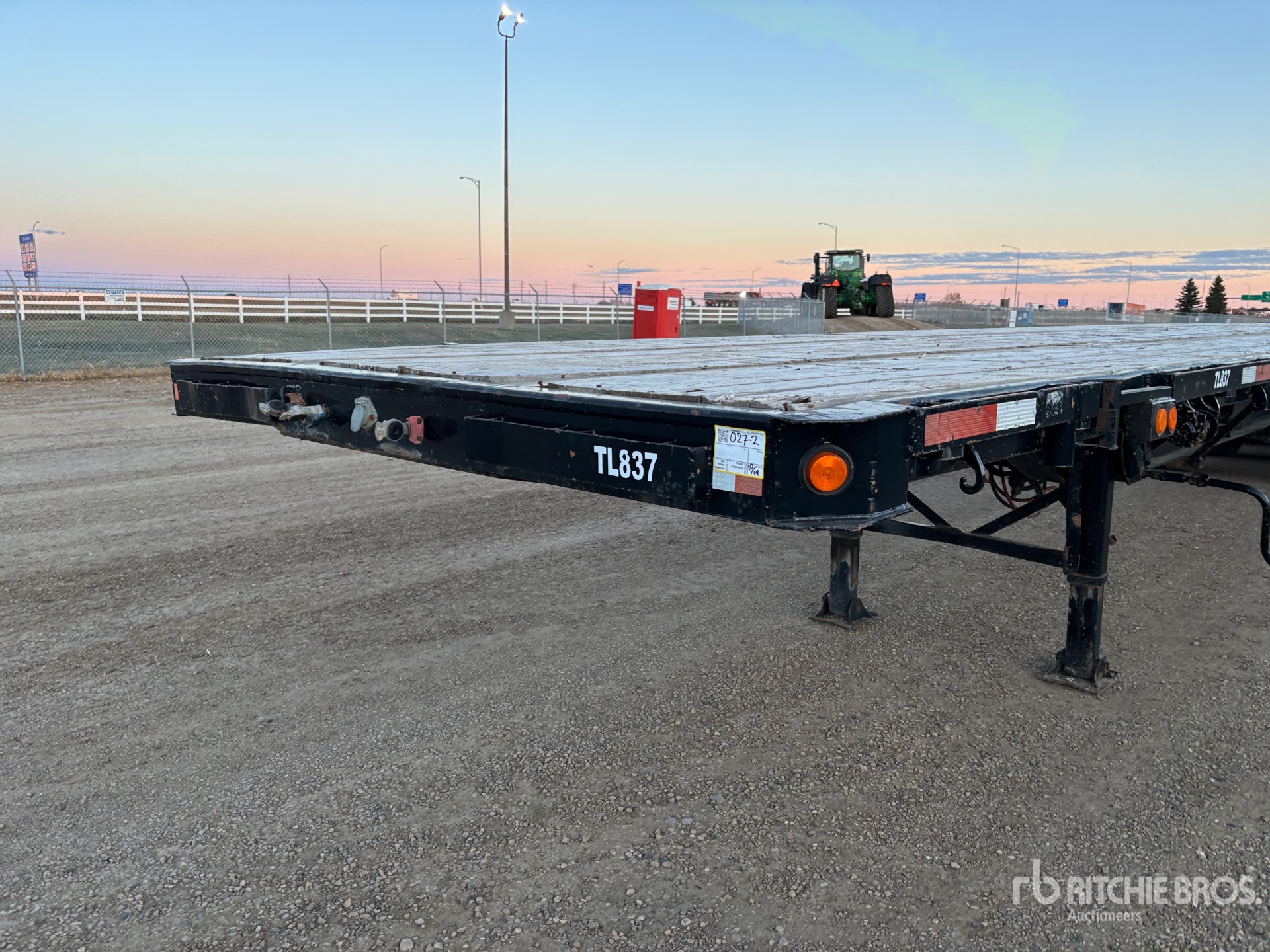 1997 Manac 48 FT TRI/A 48 FT EXTENDABLE