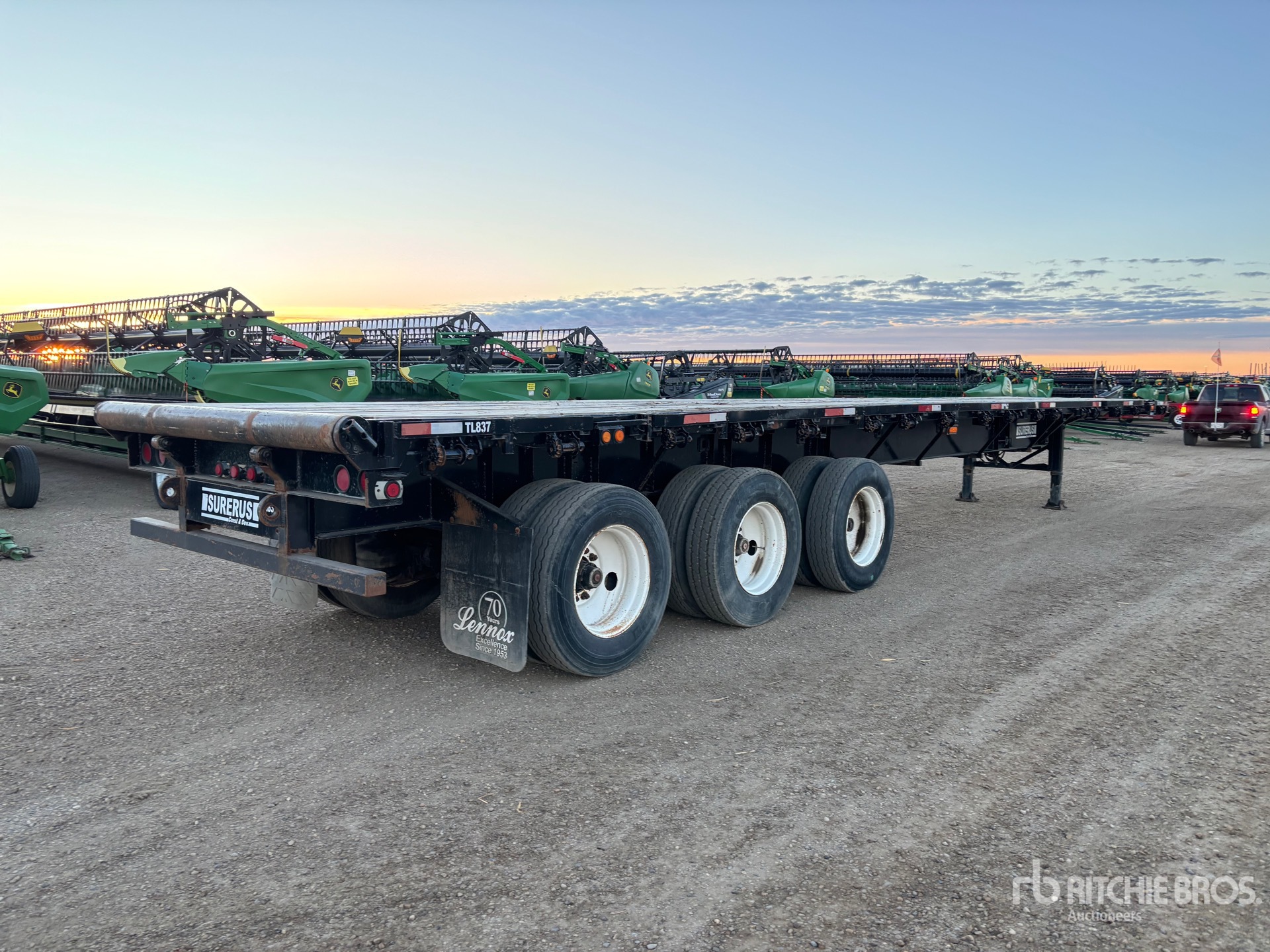 1997 Manac 48 FT TRI/A 48 FT EXTENDABLE