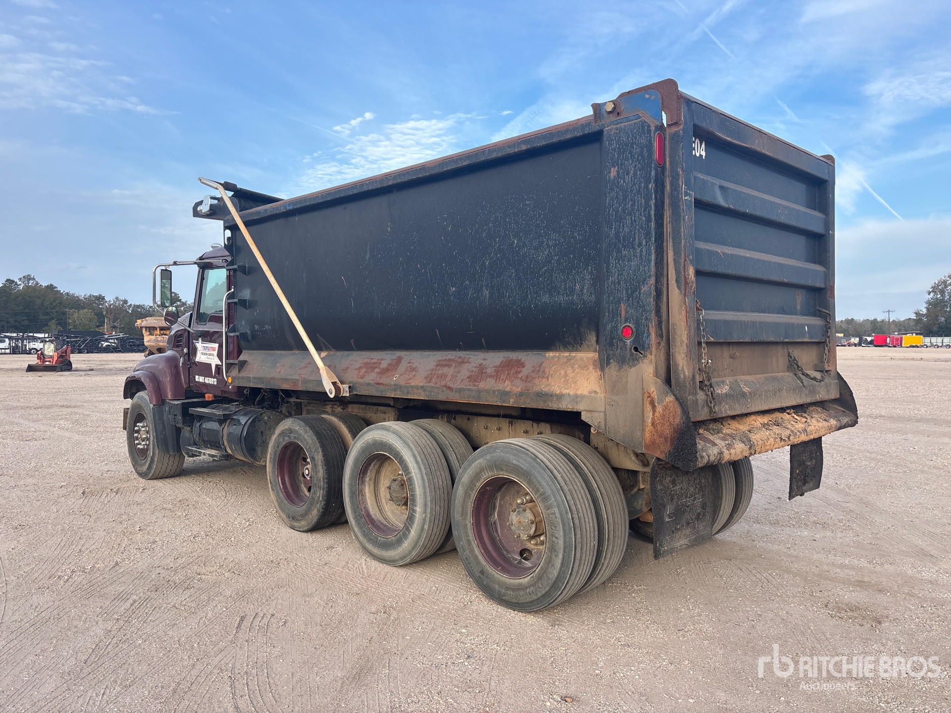 2007 Mack CV713