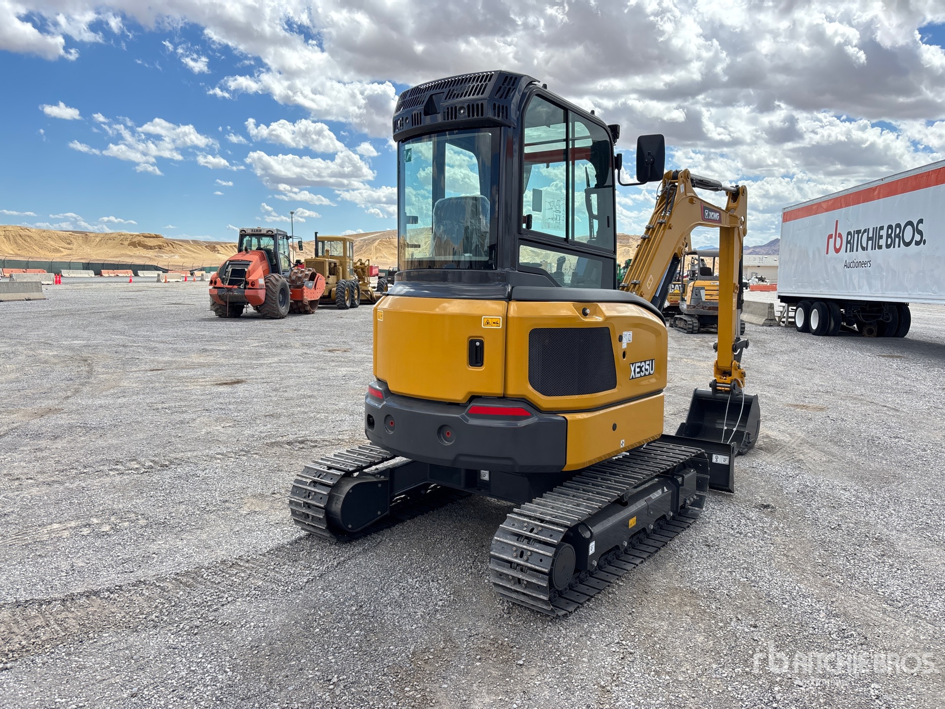 2025 XCMG XE35U