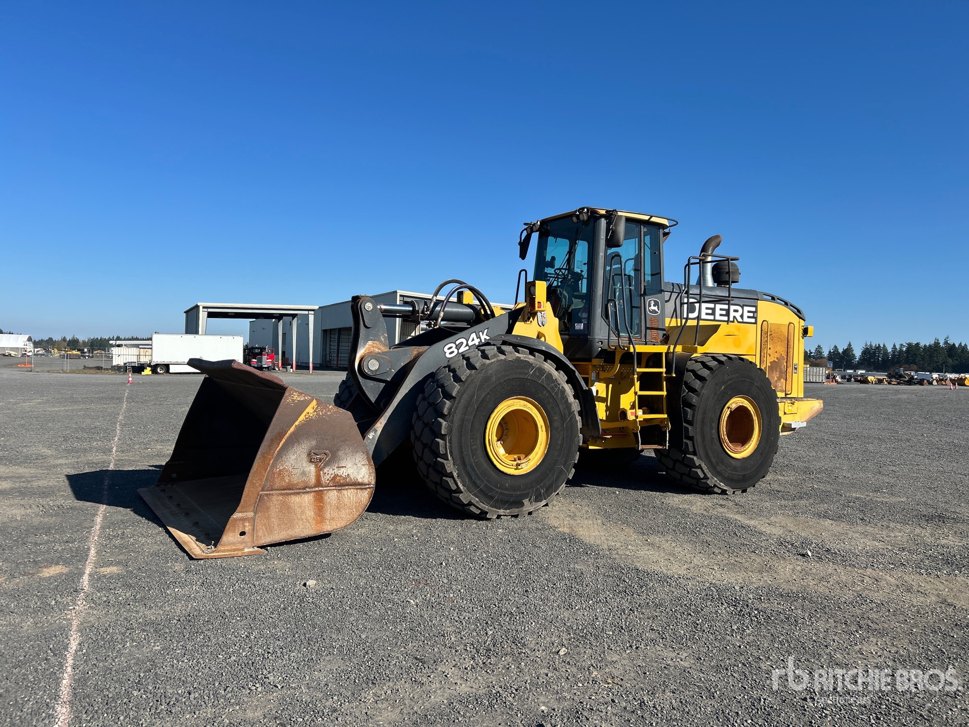 Photo of 2014 John Deere 824K