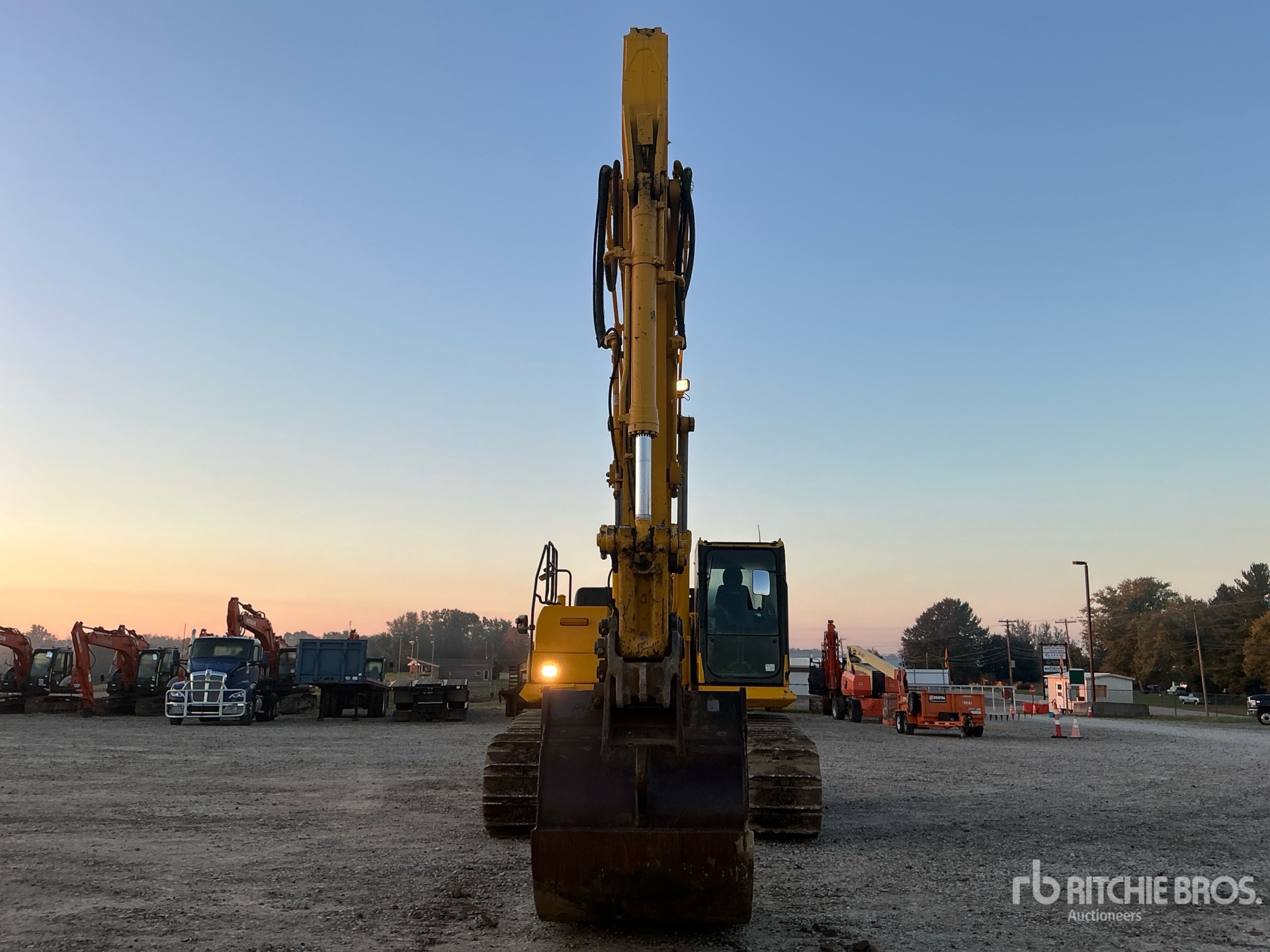 2013 Komatsu PC360LC-10