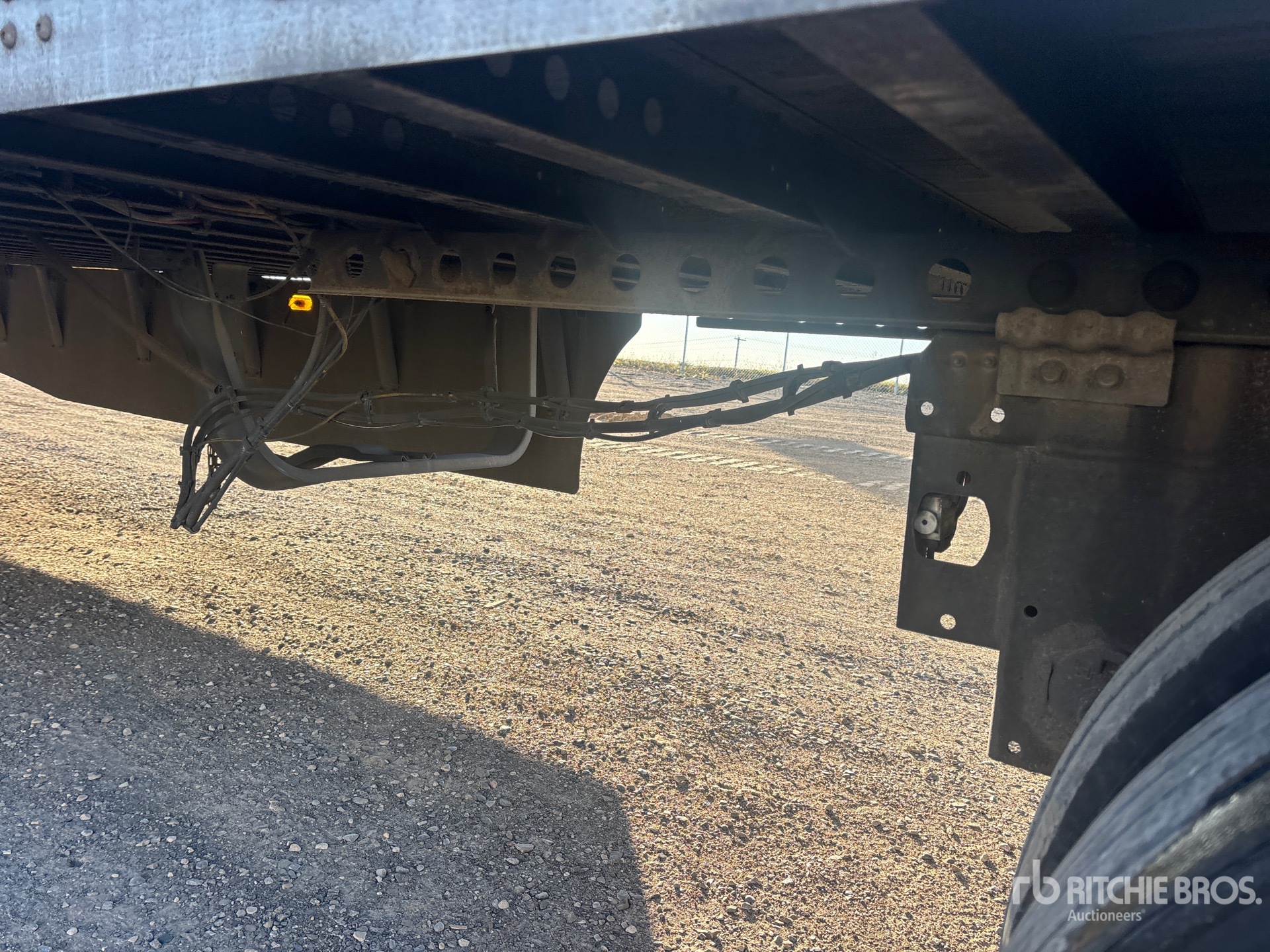2023 Manac 53 FT X 102 IN T/A