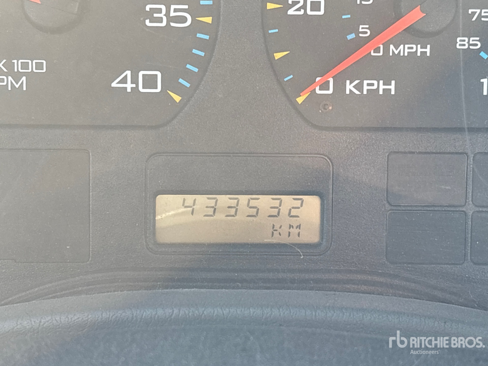 2005 International 8600