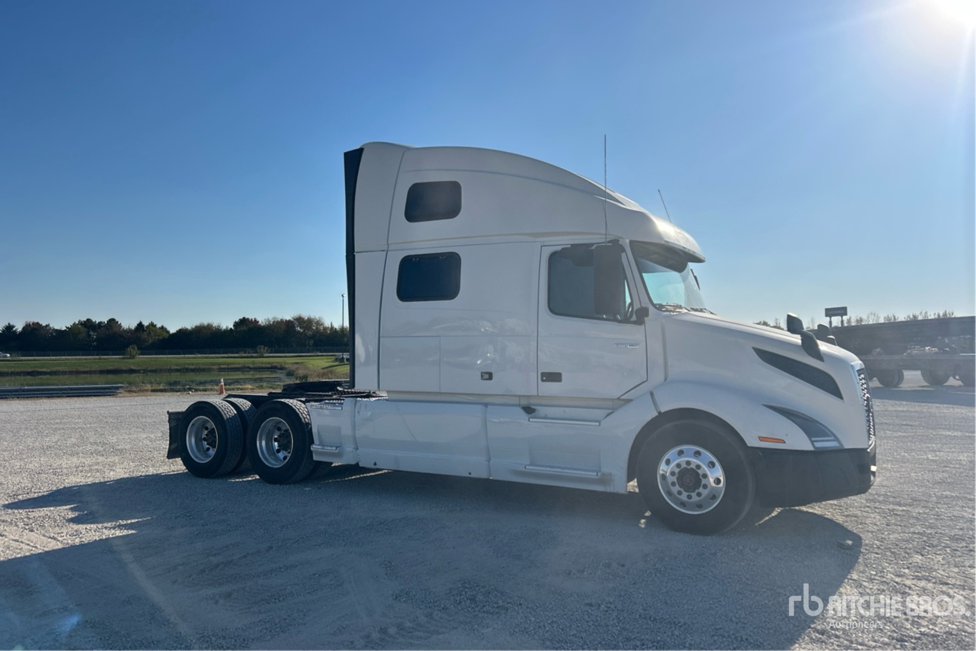 2019 Volvo VNL860