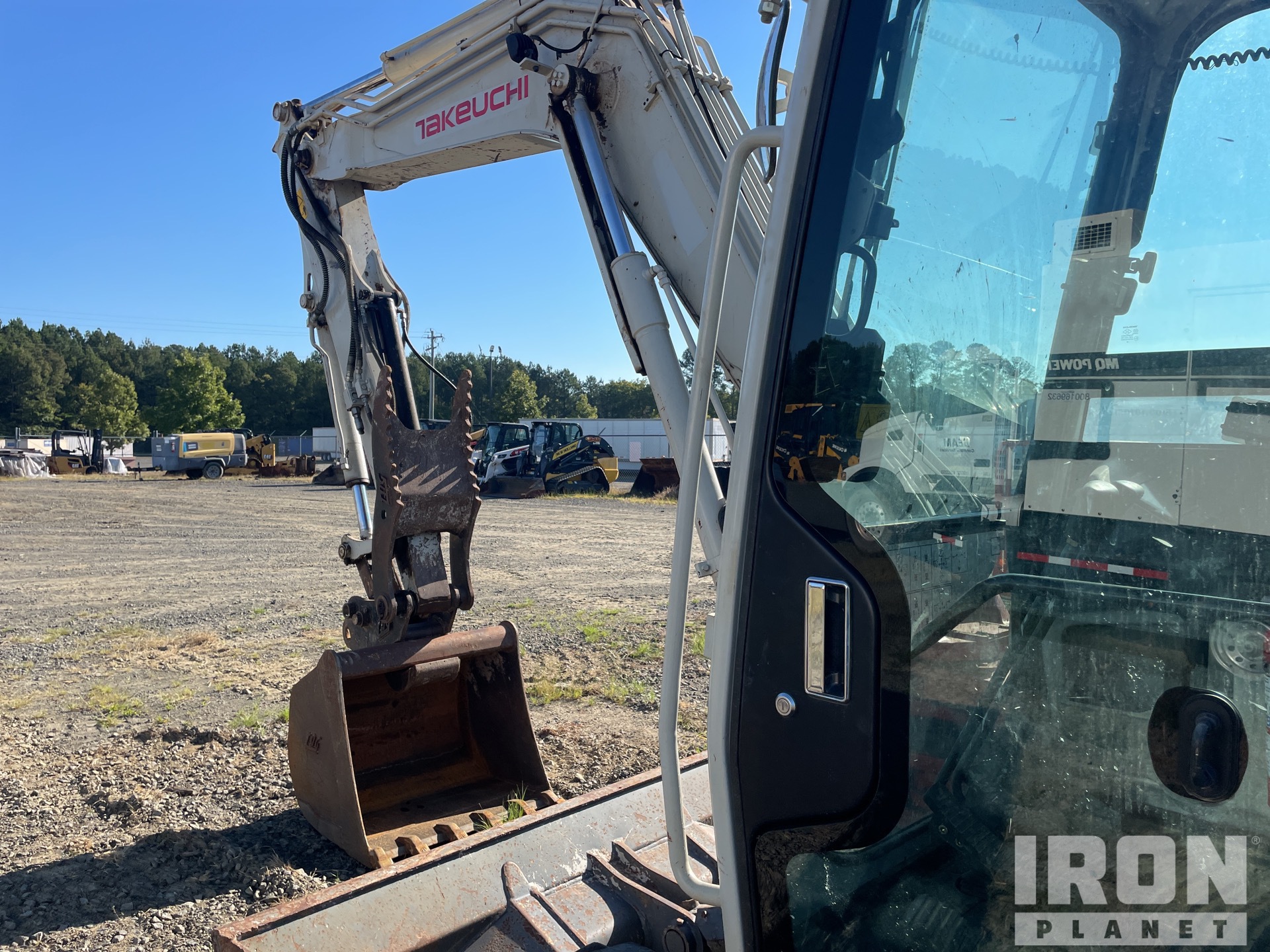 2019 Takeuchi TB290