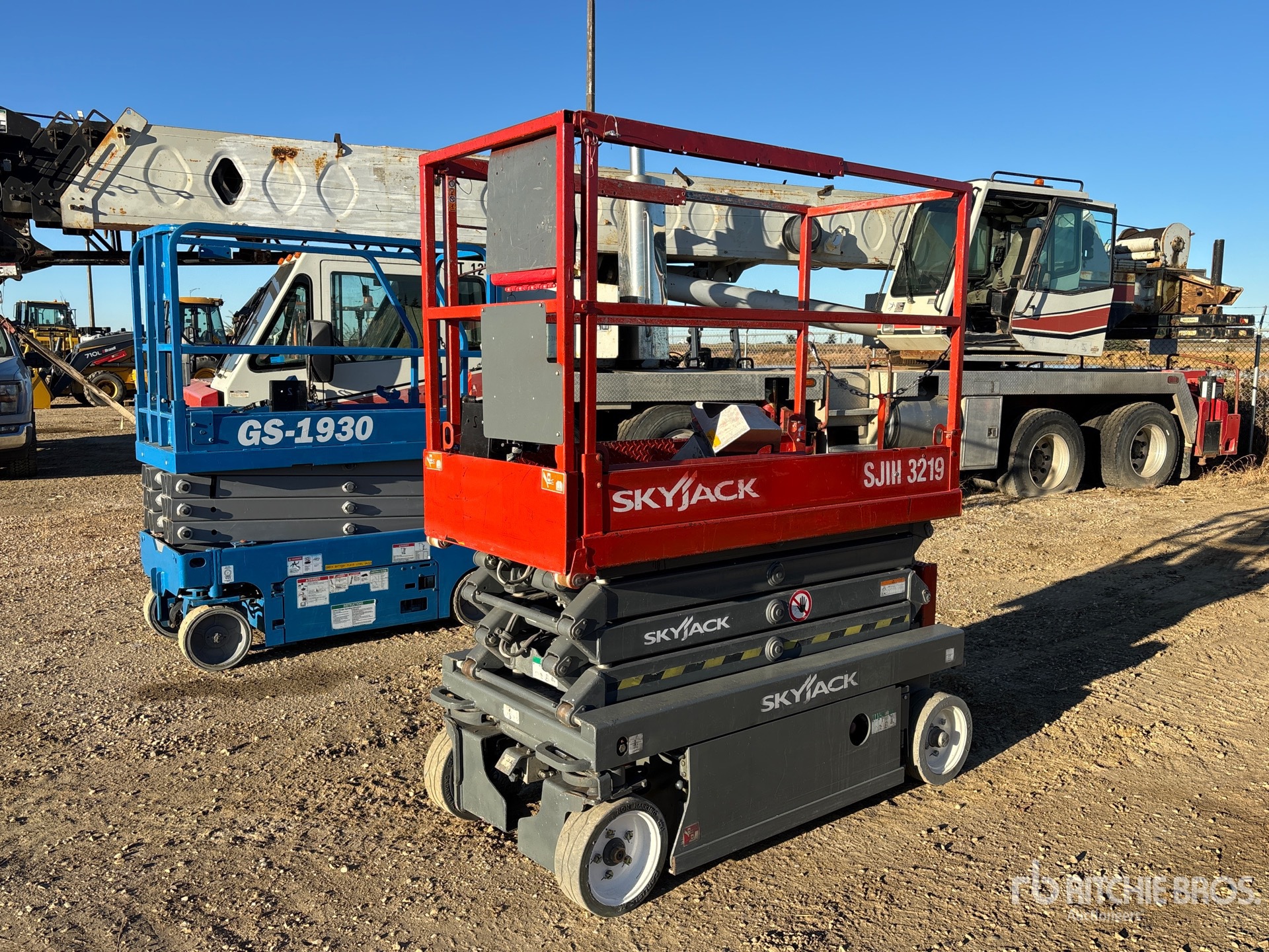 Photo of Skyjack SJIII3219