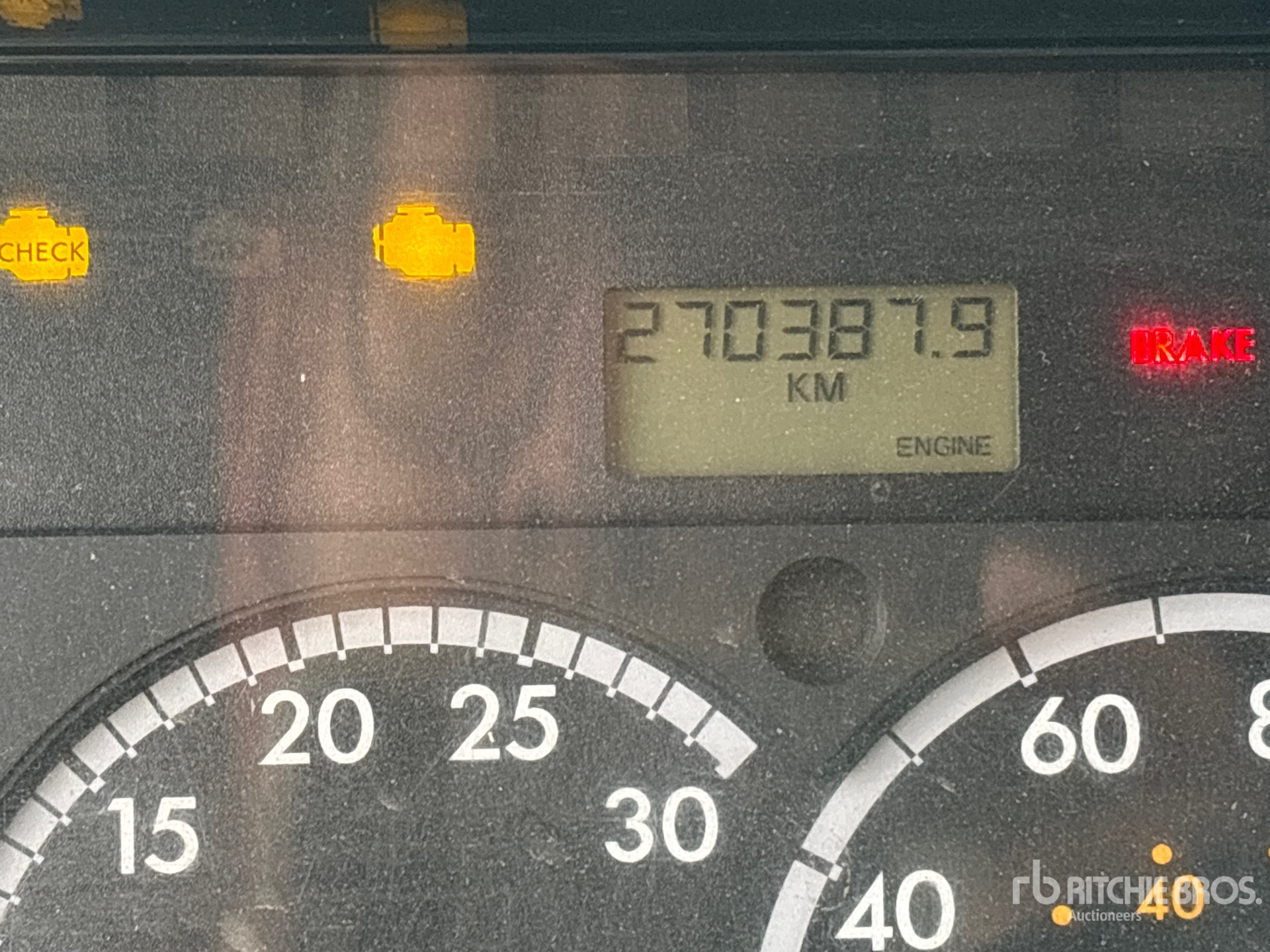 2015 Freightliner M2 106