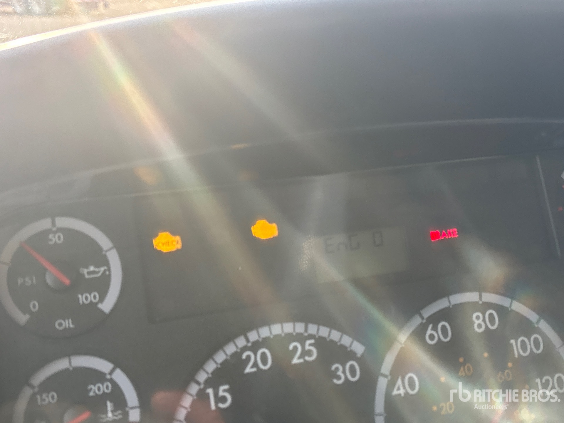 2015 Freightliner M2 106
