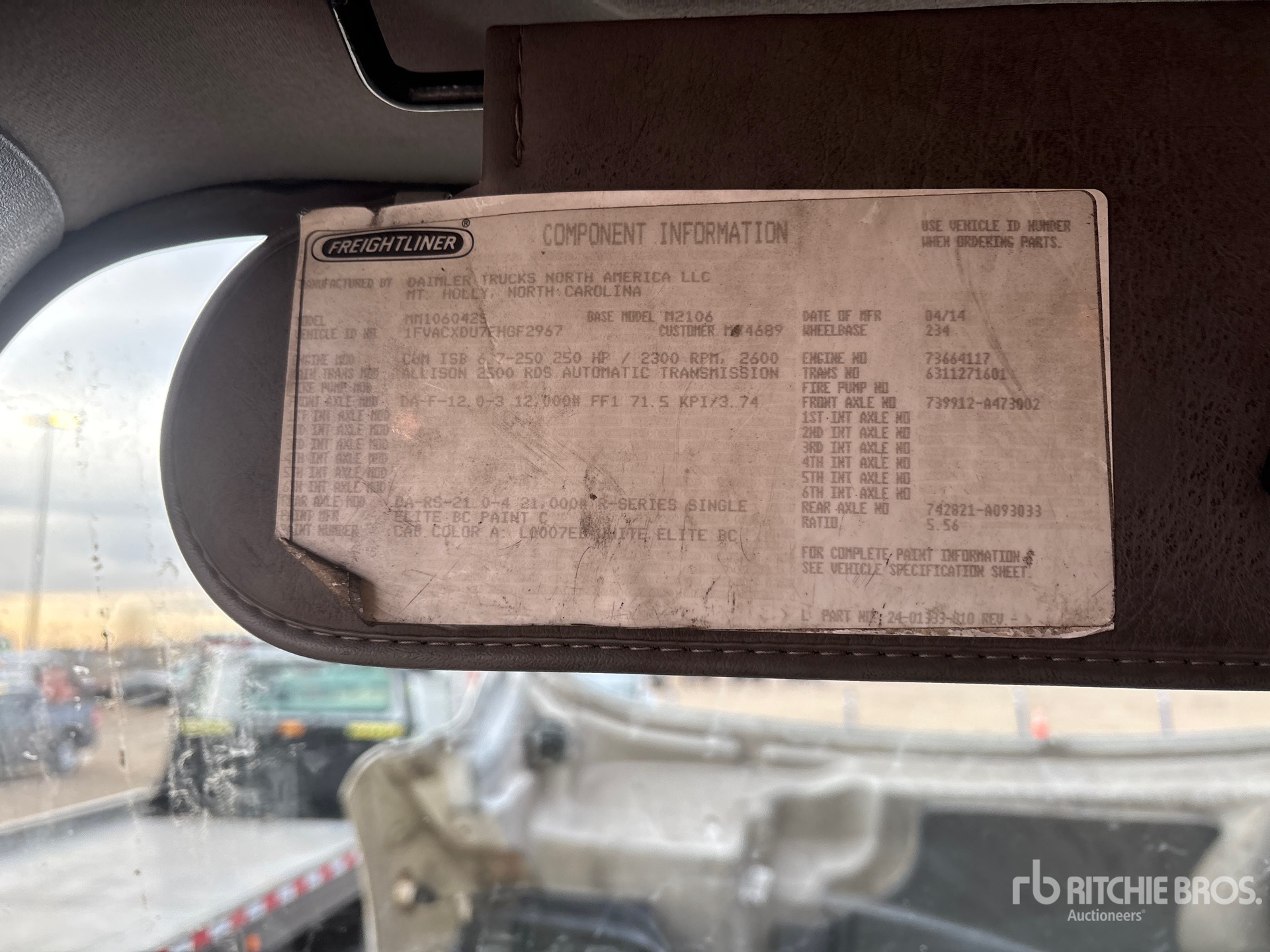 2015 Freightliner M2 106