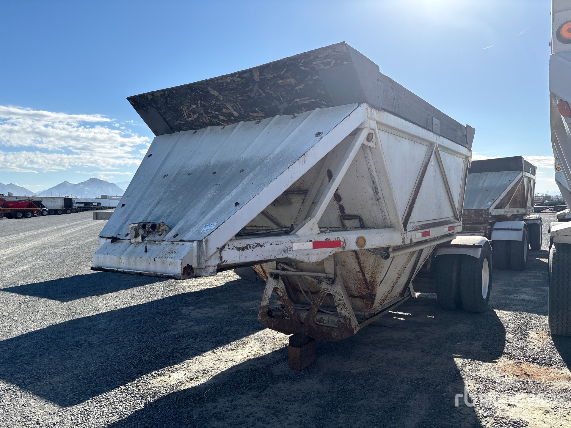 1980 Cook 20 FT S/A LEAD