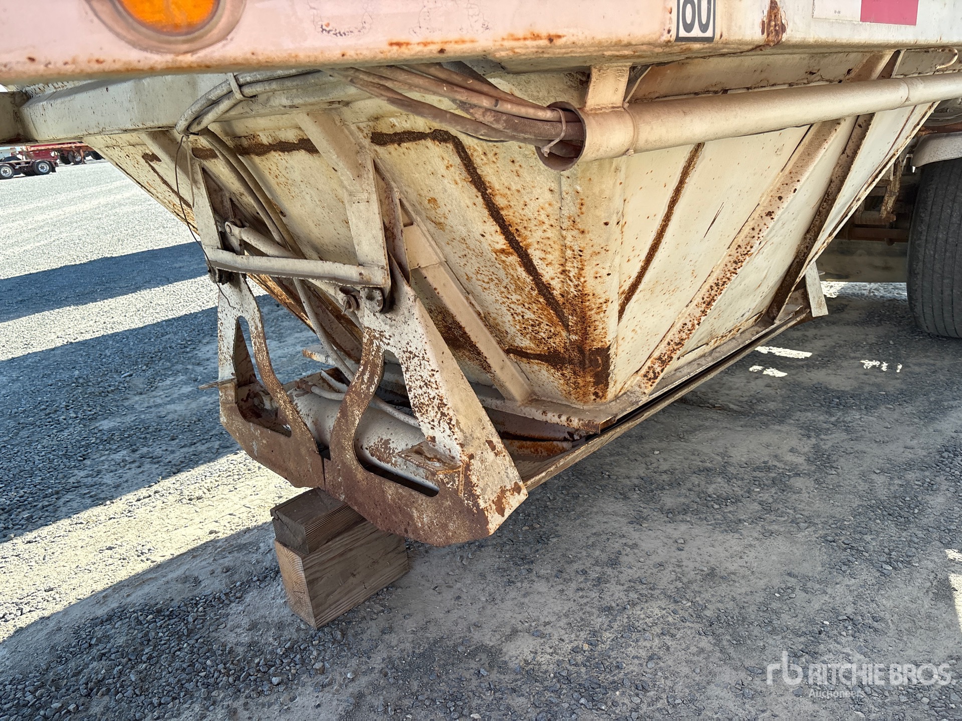 1980 Cook 20 FT S/A LEAD