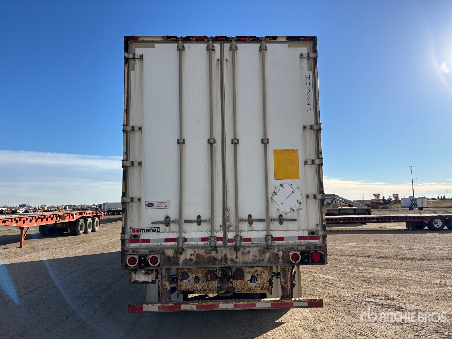 2002 Manac 48 FT X 102 IN T/A