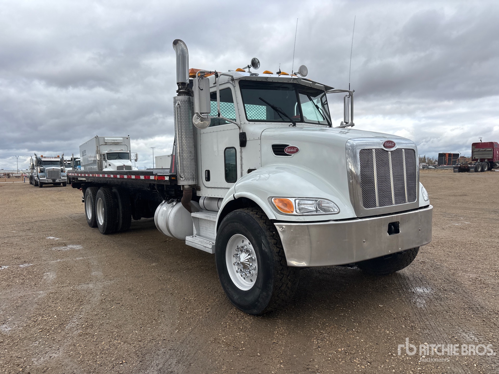 2008 Peterbilt 340