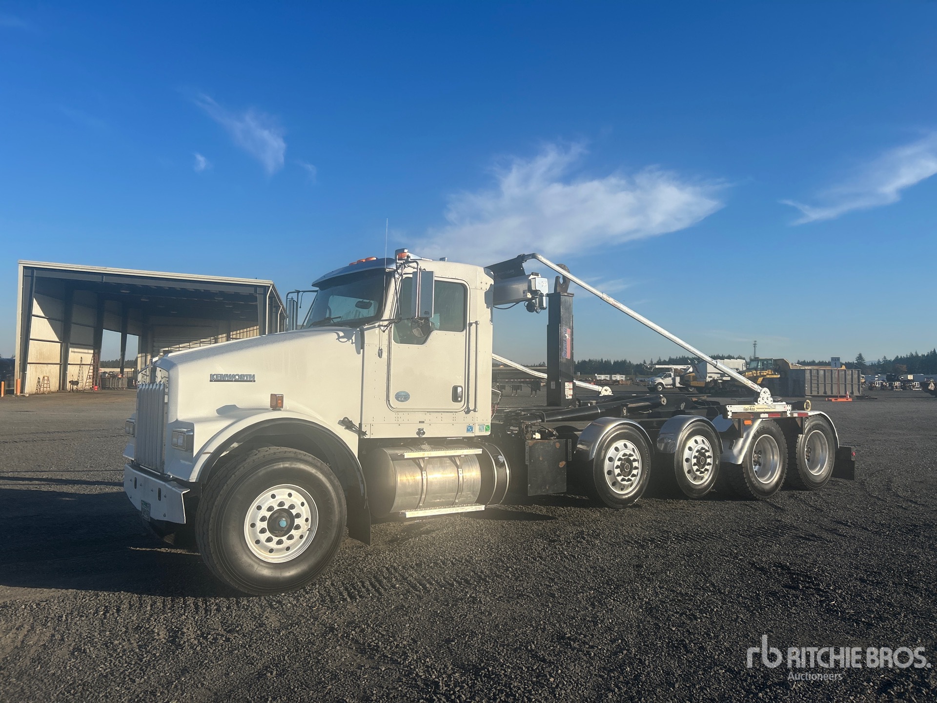 Photo of 2012 Kenworth W900