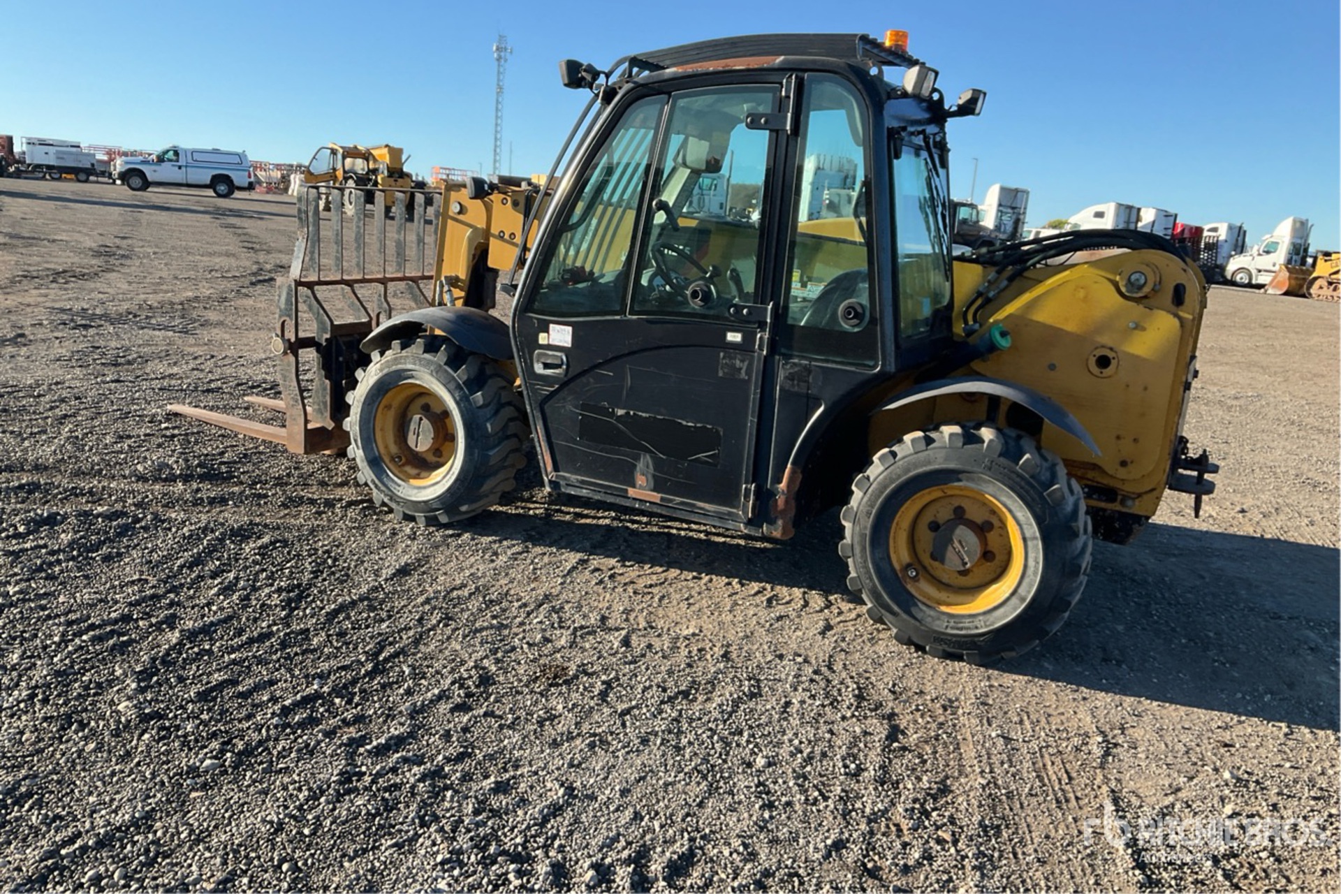 2012 Caterpillar TH255