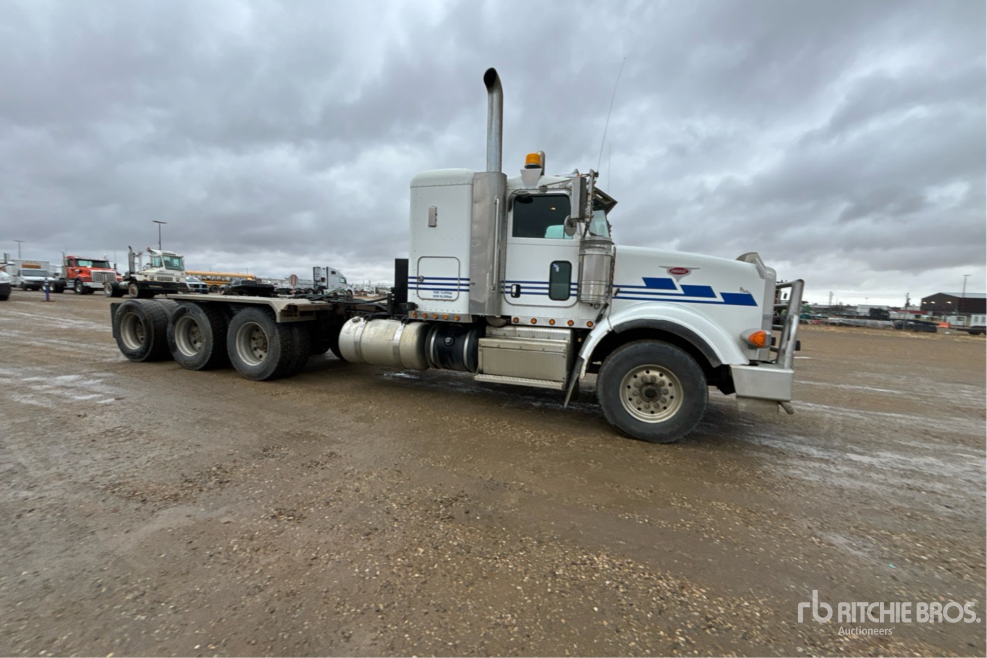 2013 Peterbilt 367