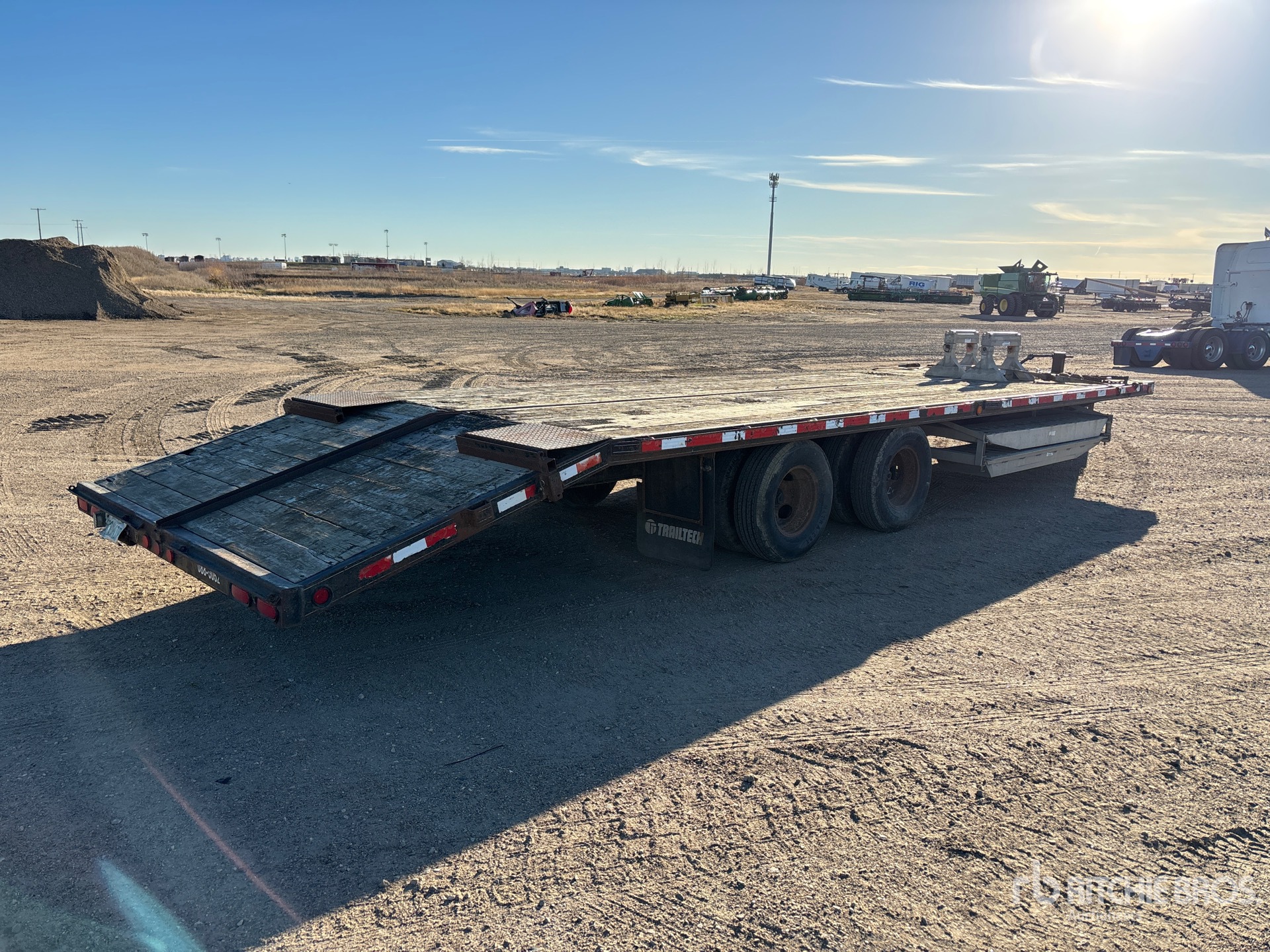 2002 Trailtech 30 FT T/A