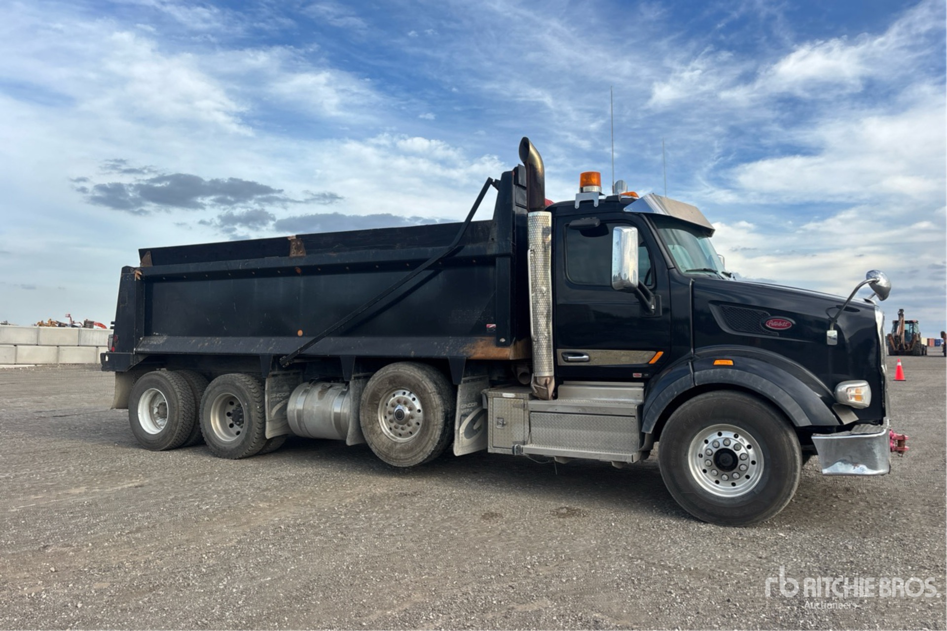 2019 Peterbilt 567