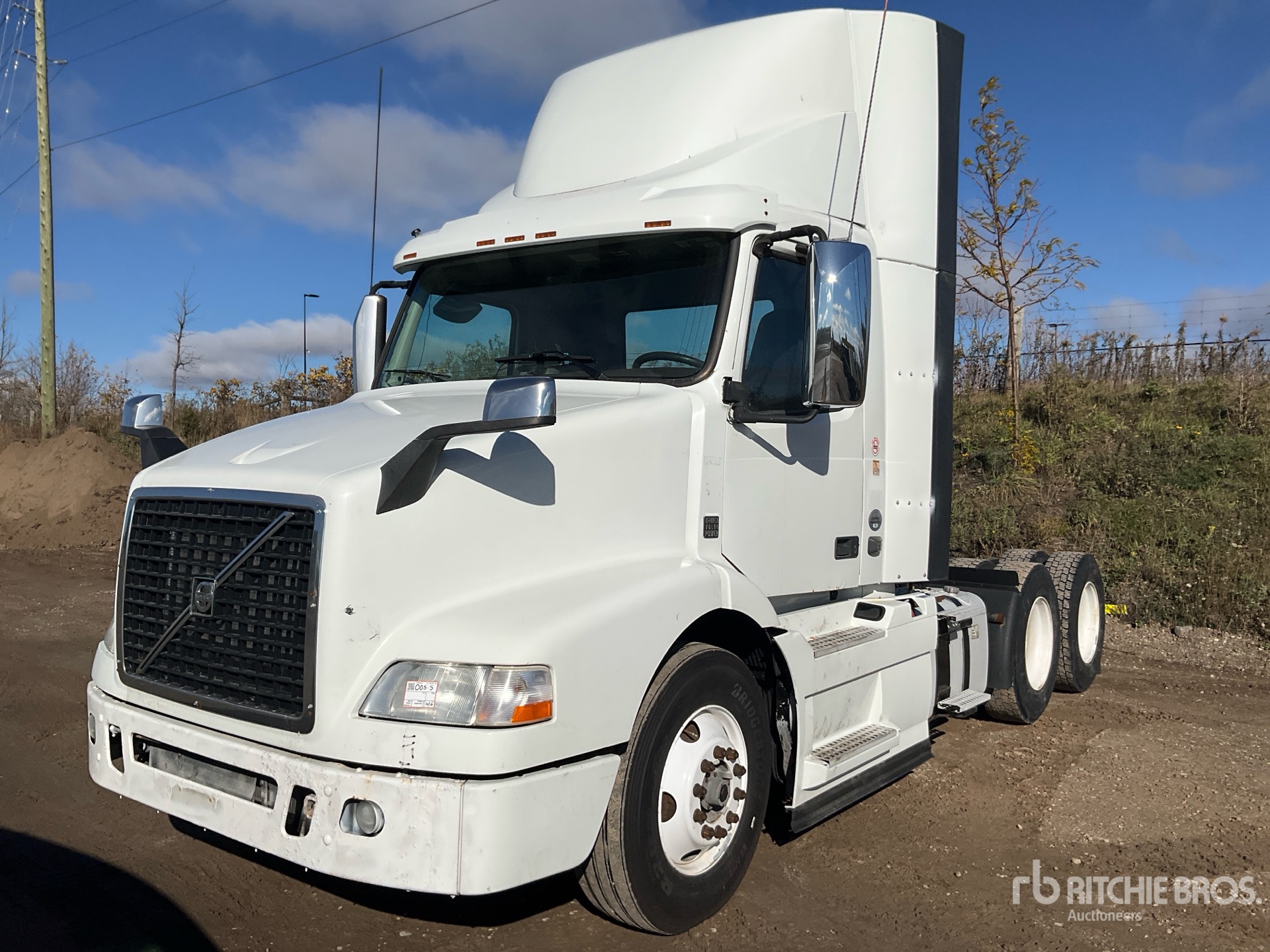 Photo of 2017 Volvo VNM