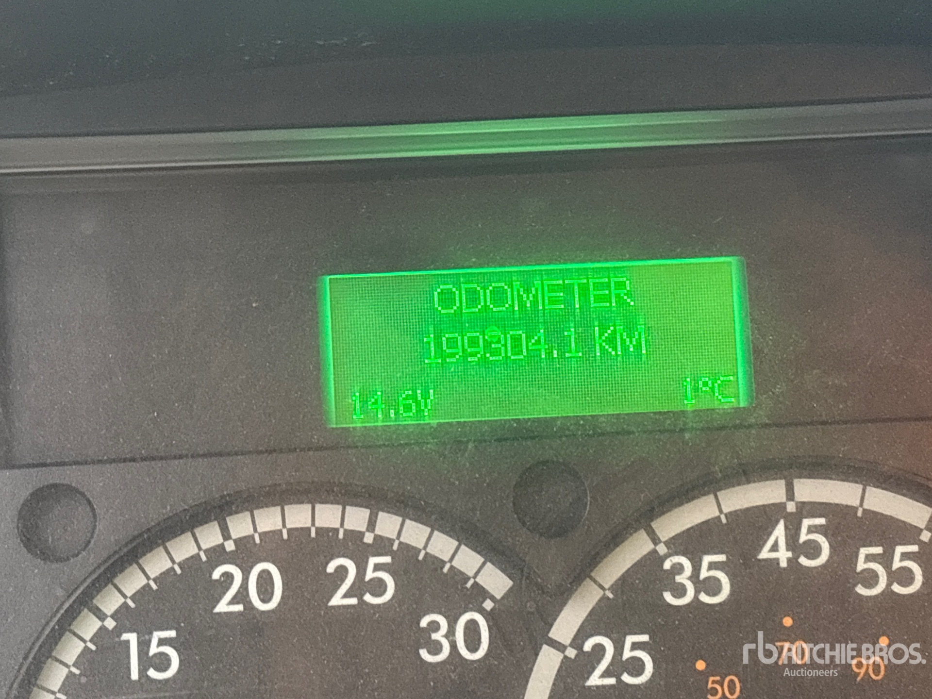 2015 Freightliner M2 106
