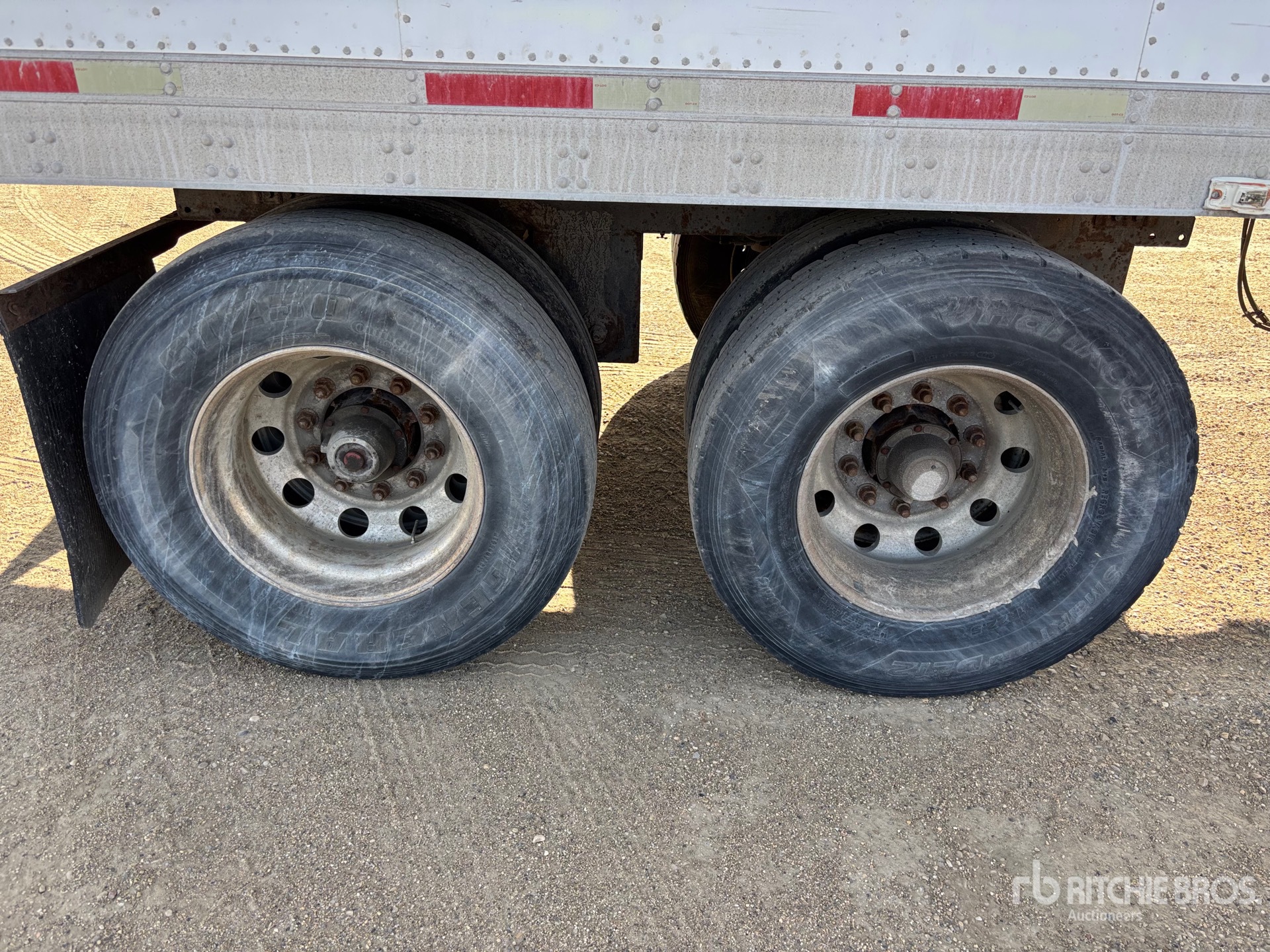 2008 Utility 53 FT X 102 IN T/A