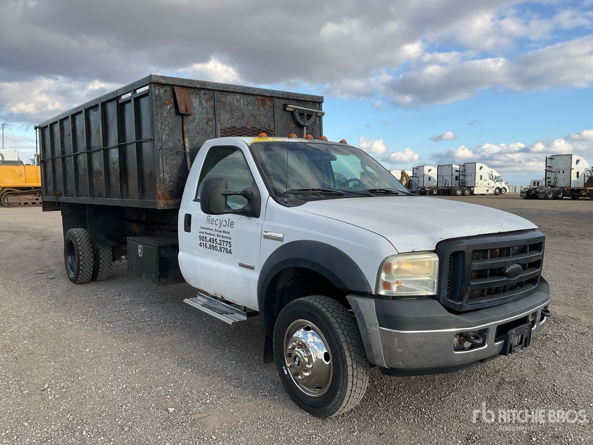 2006 Ford F-550