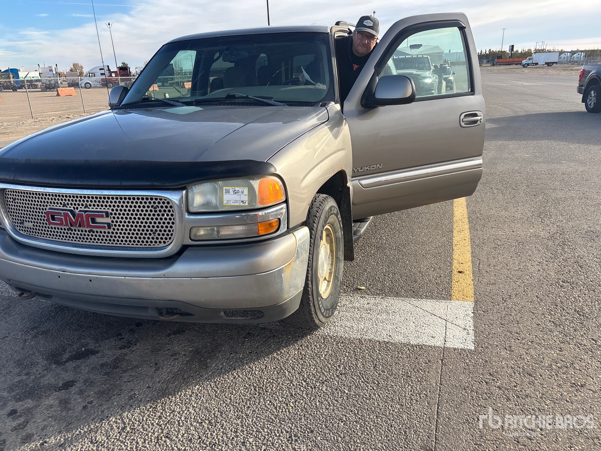 2003 GMC YUKON