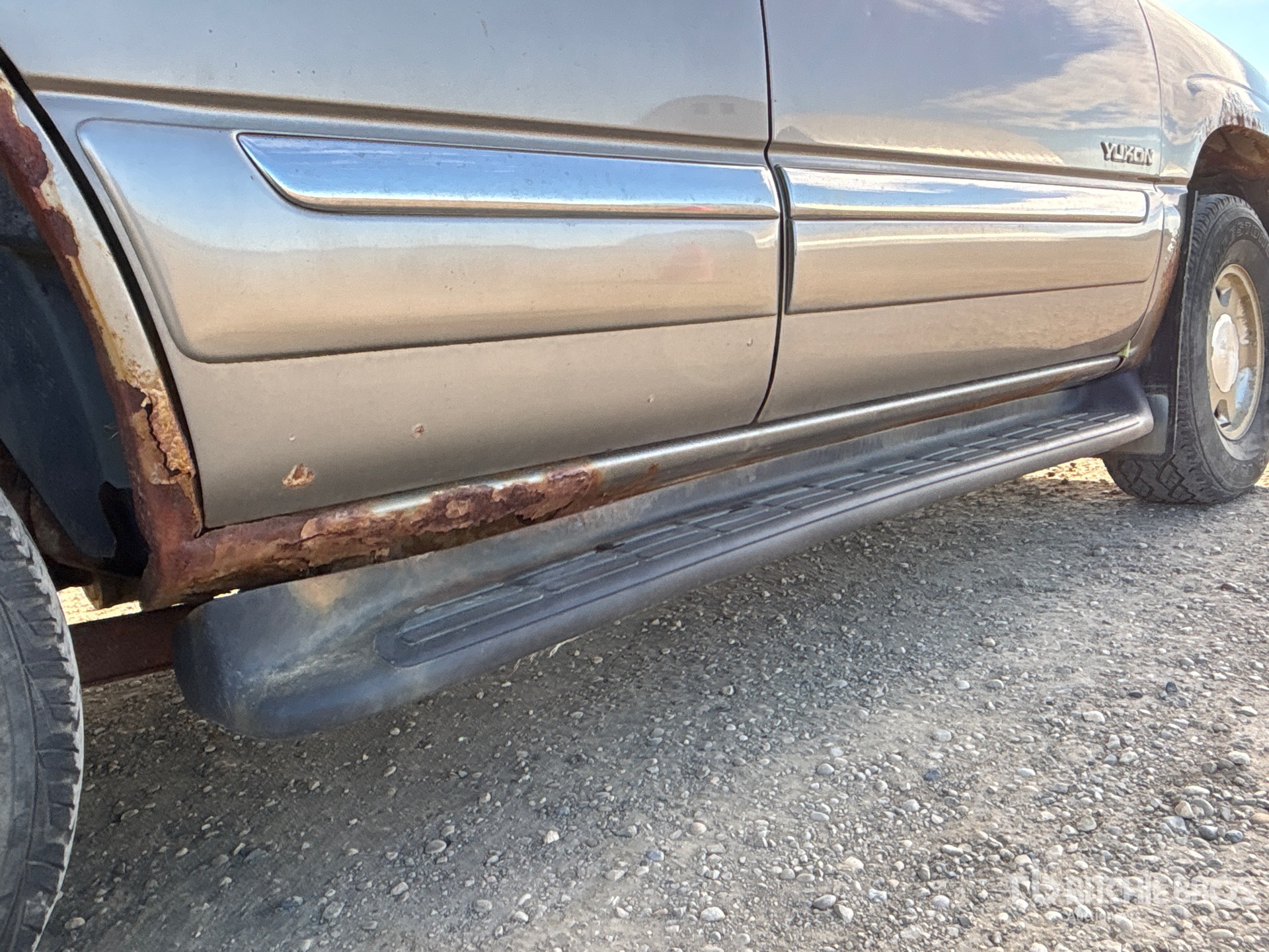 2003 GMC YUKON