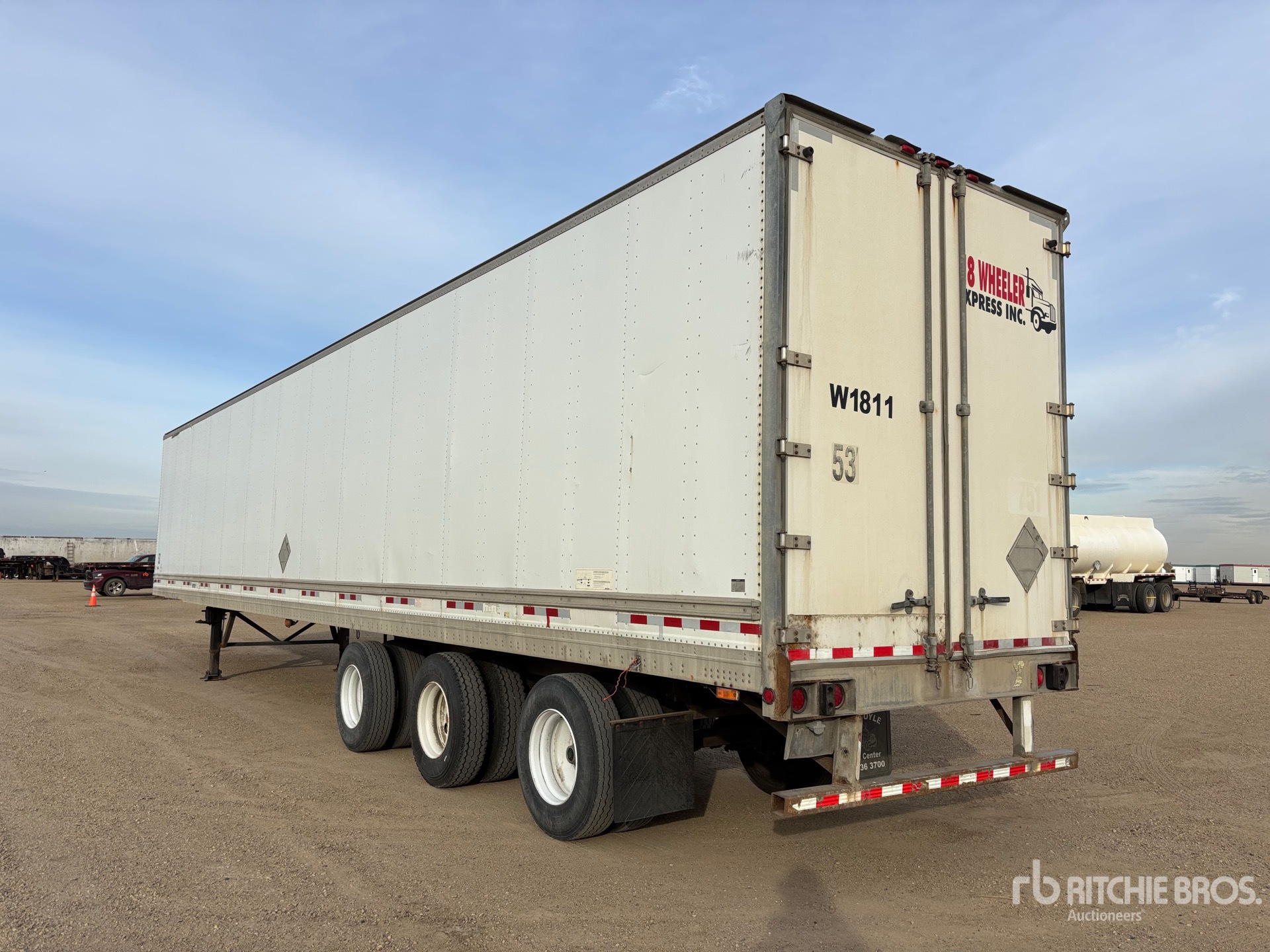 2004 Manac FV943
