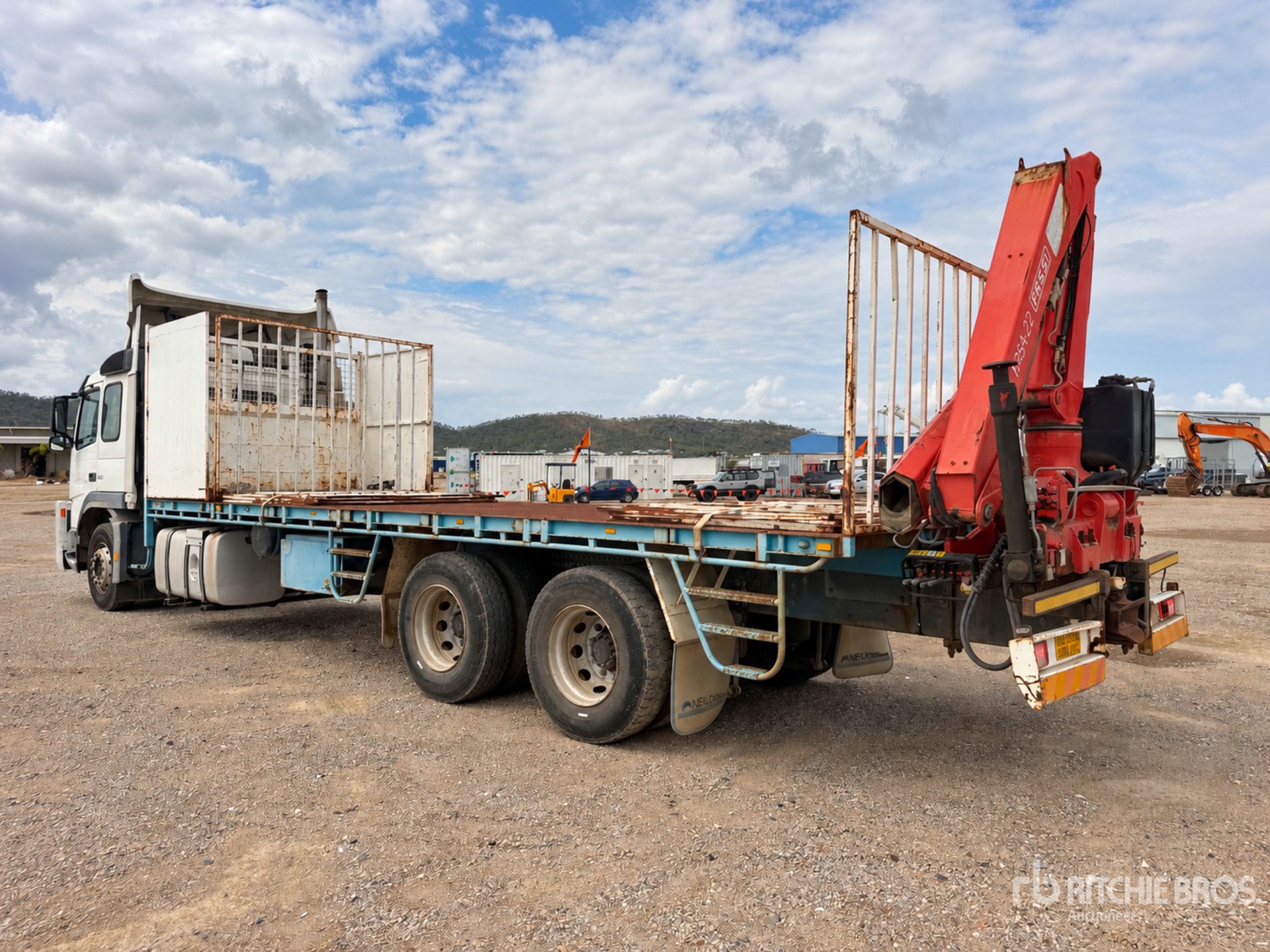 2004 Volvo FM12-460