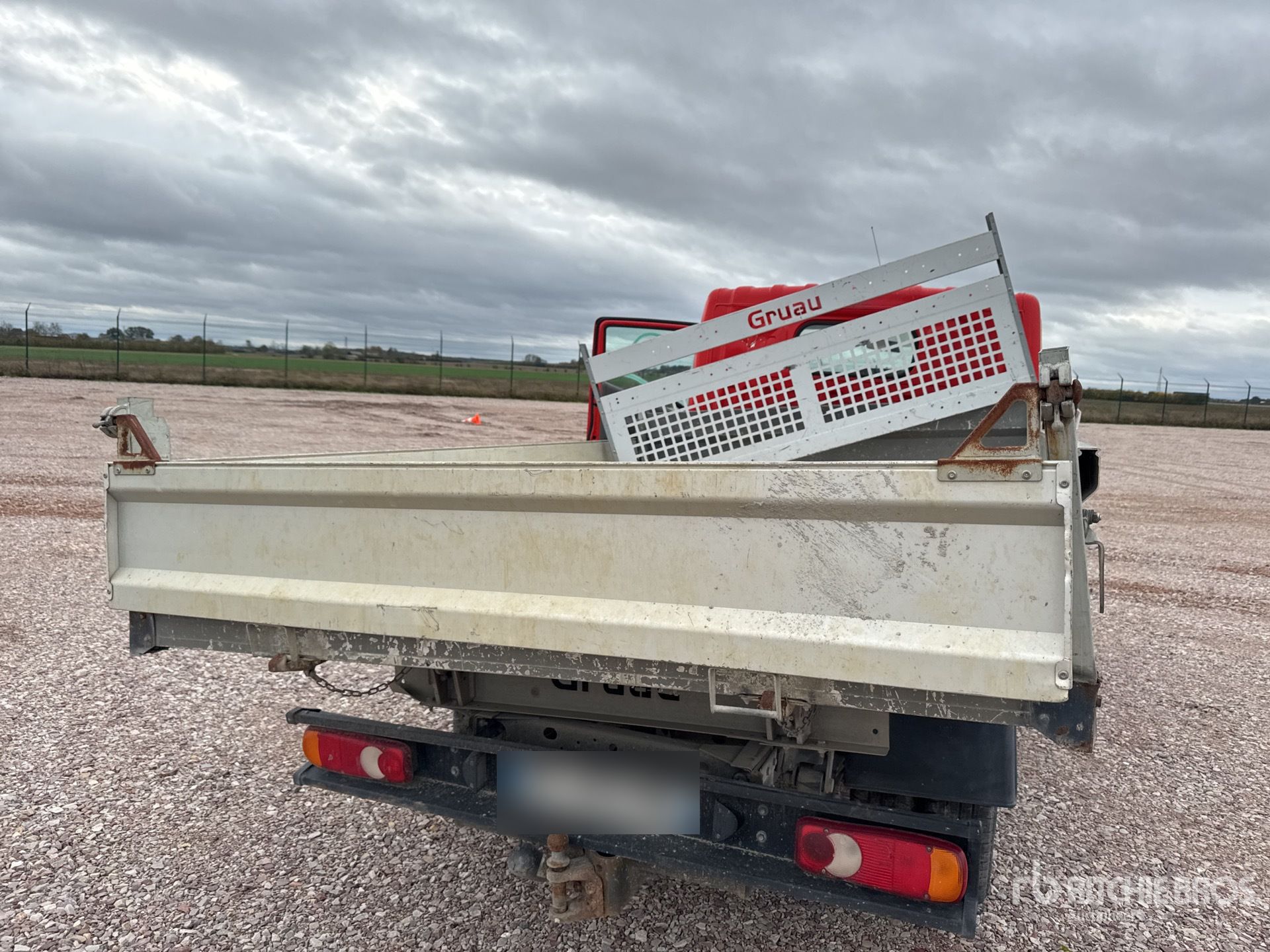 Nissan CABSTAR NT400 3
