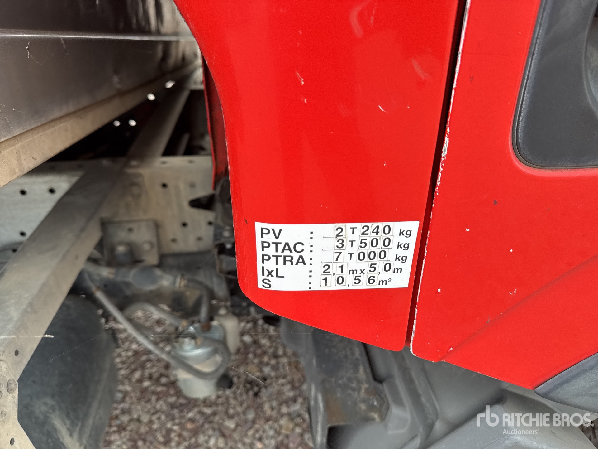 Nissan CABSTAR NT400 3