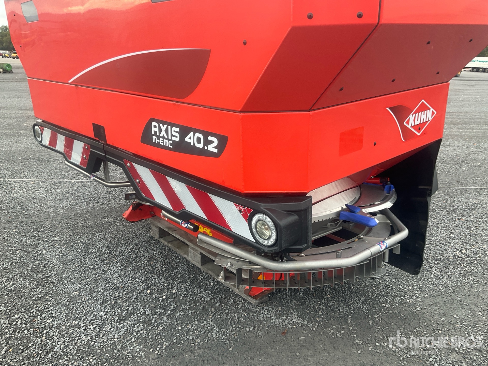 2018 Kuhn AXIS M40.2 EMC
