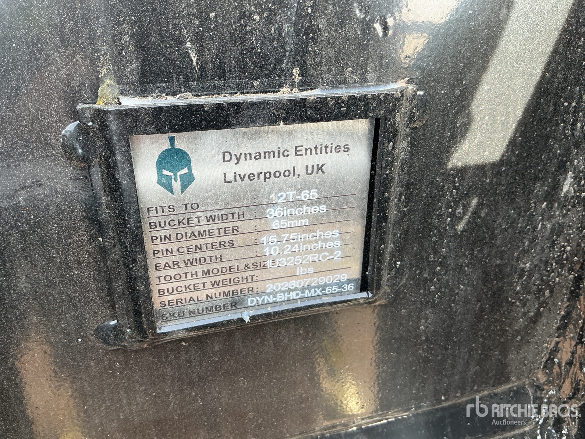 Trojan 36 IN DIGGING - FITS 65 MM CAT  ...