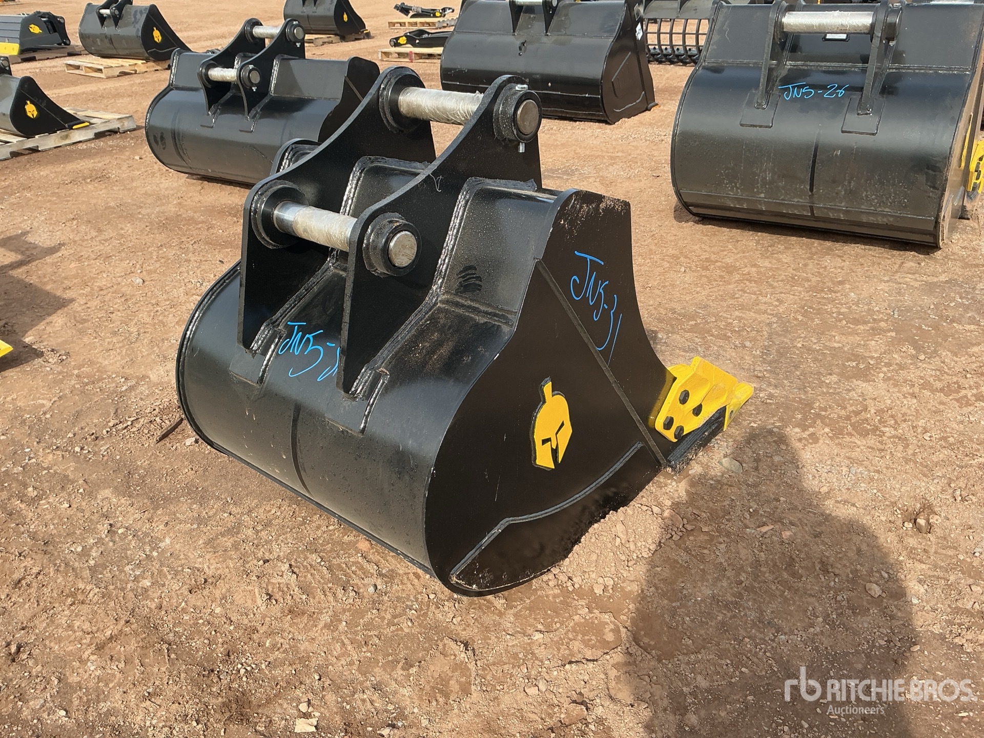 Trojan 36 IN DIGGING - FITS 65 MM CAT  ...