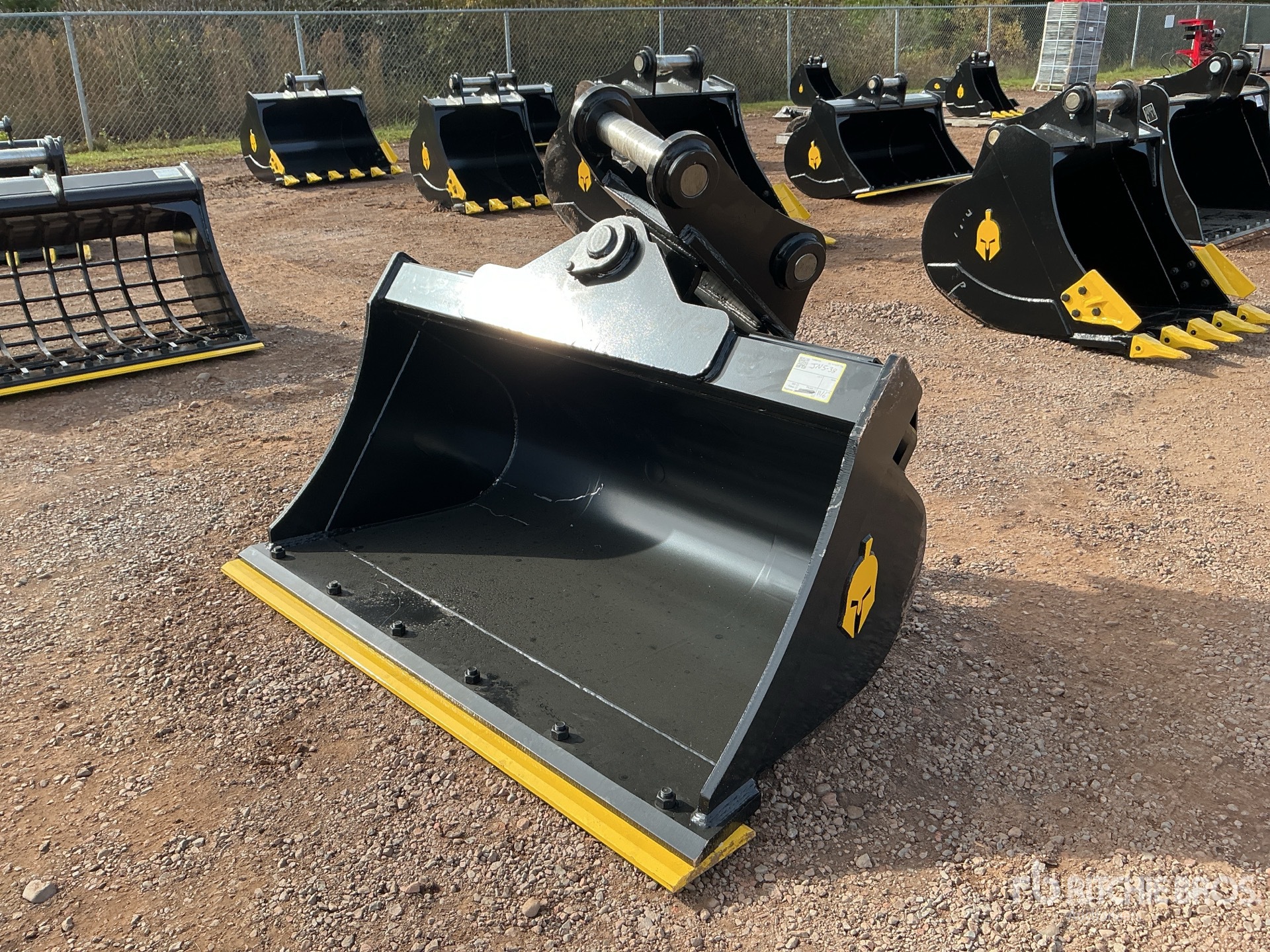 Photo of Trojan 60 in Q/C Hydraulic Tilting - F ...