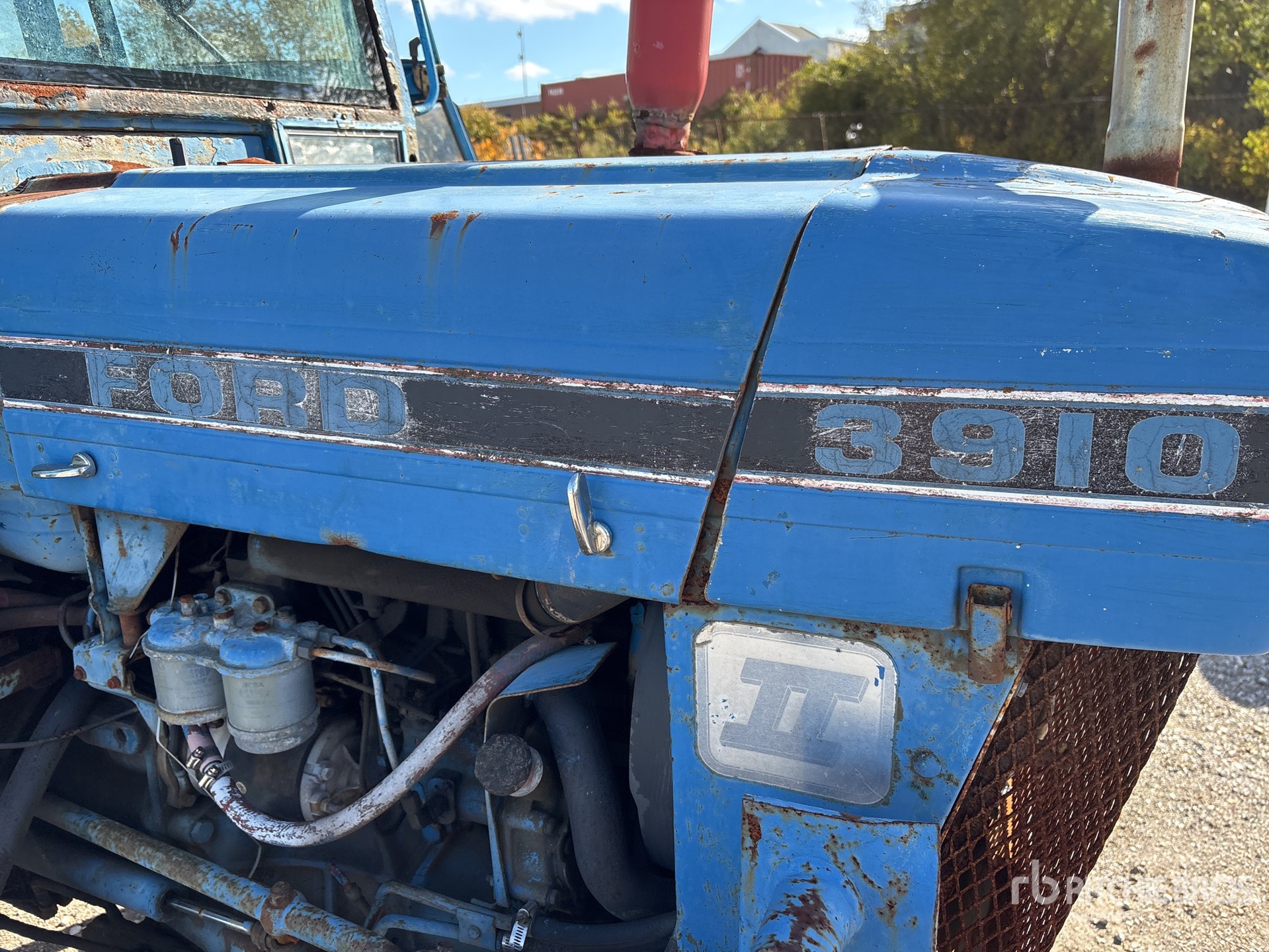 1988 Ford 3910