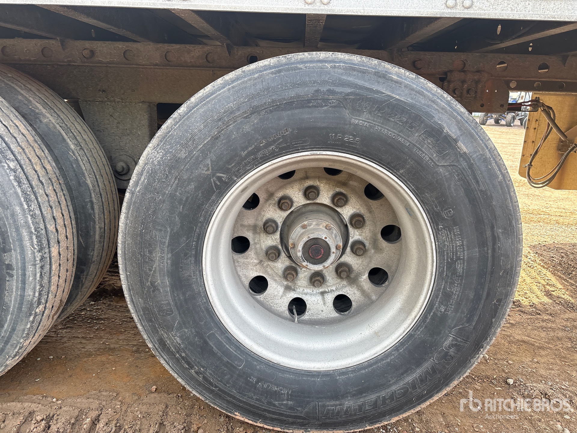 2013 Utility VS2RA