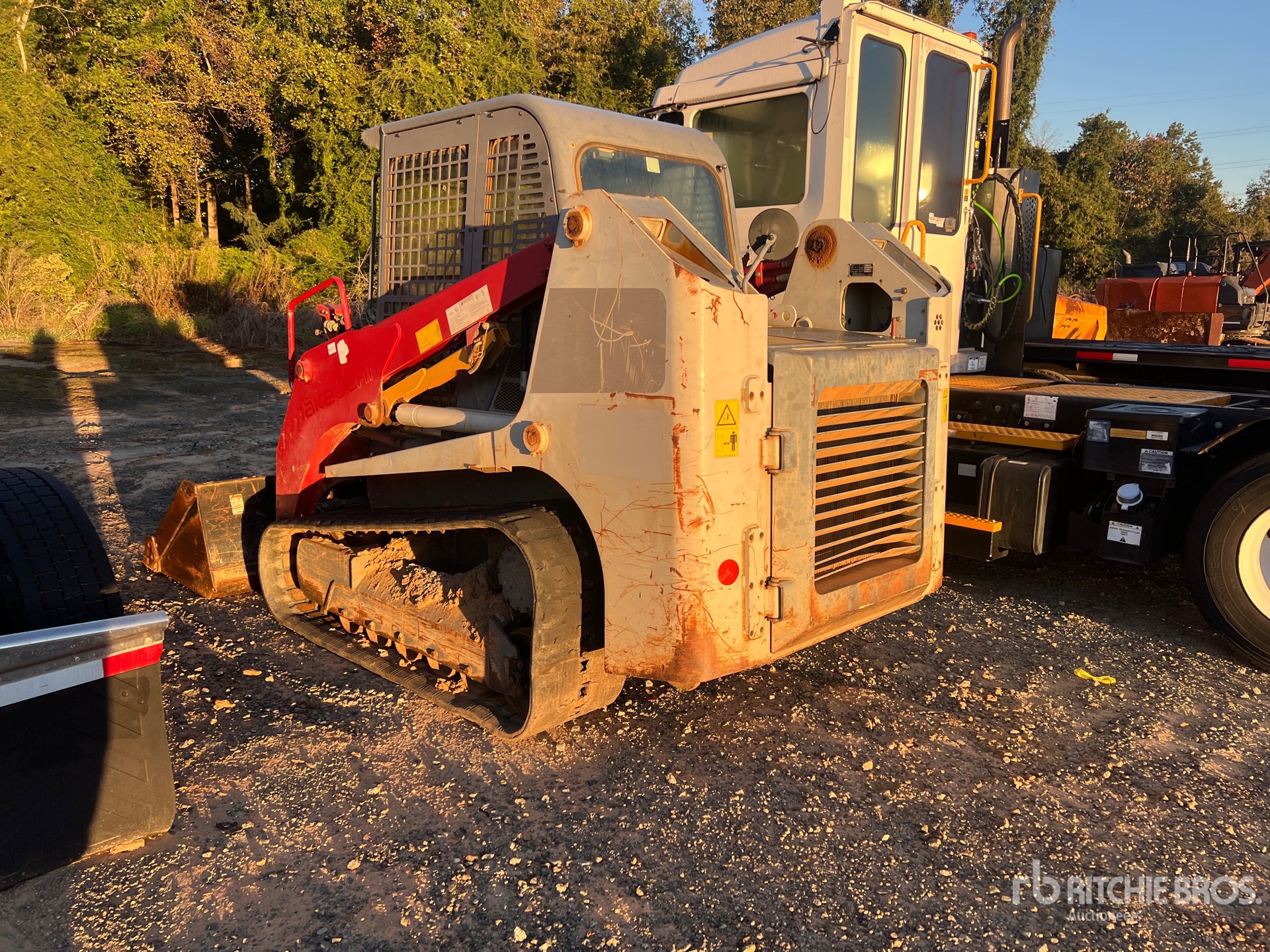 2015 Takeuchi TL12