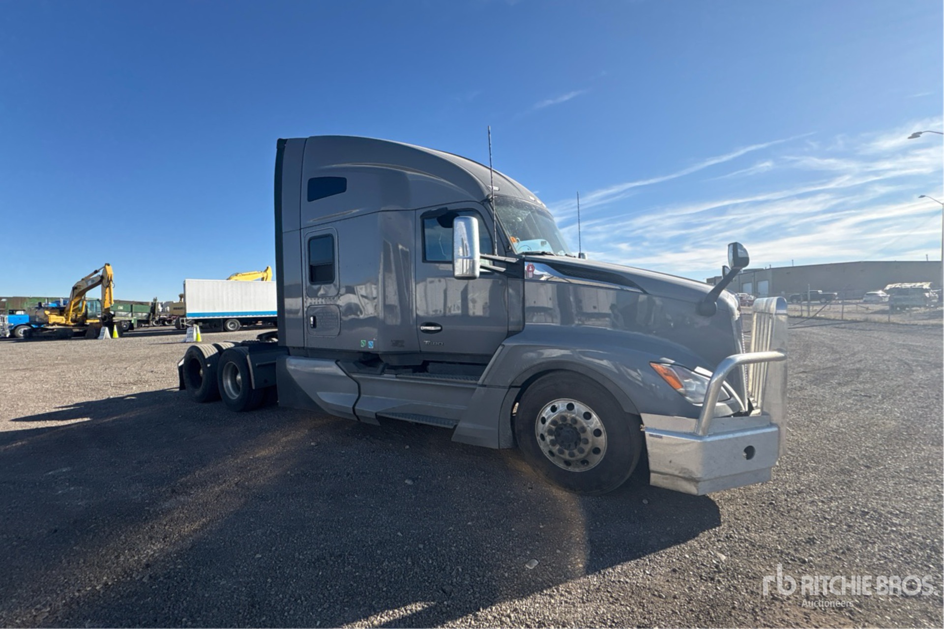 2023 Kenworth T680