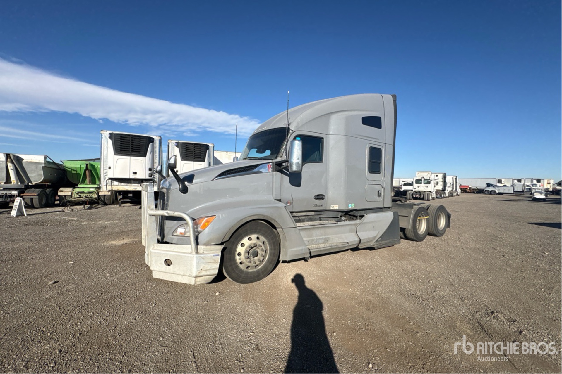 2023 Kenworth T680