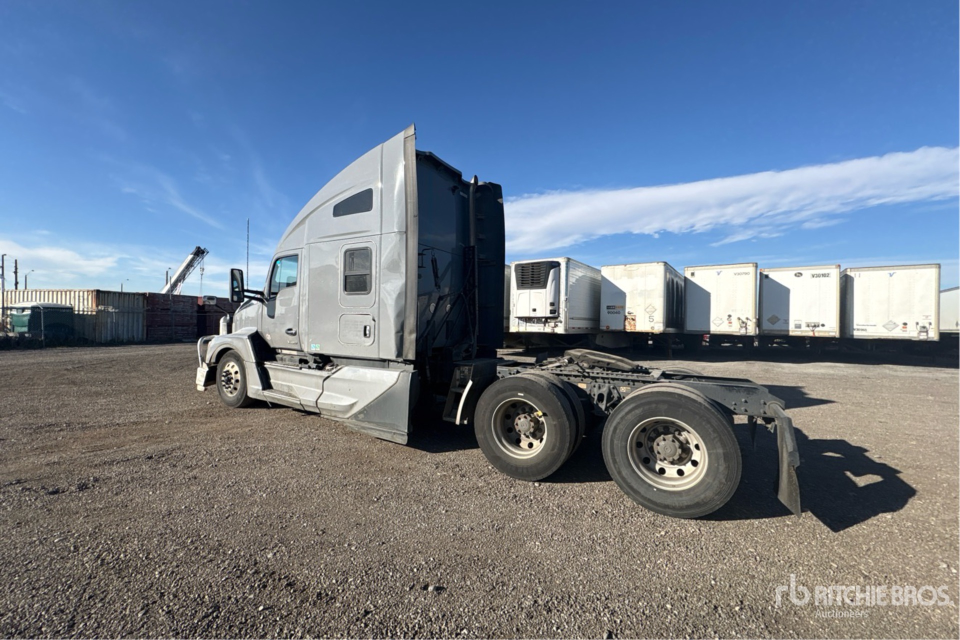 2023 Kenworth T680