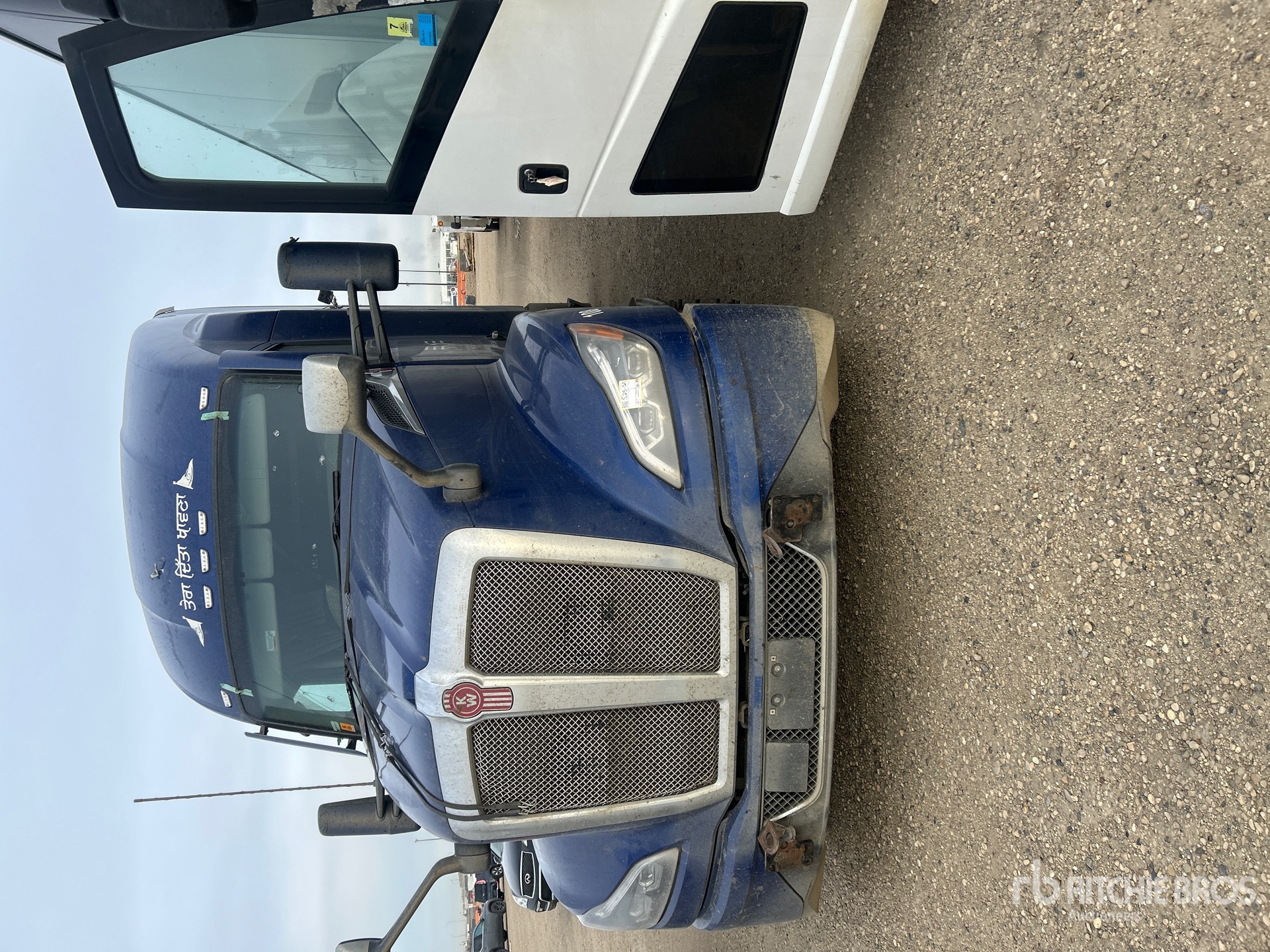 Photo of 2023 Kenworth T680