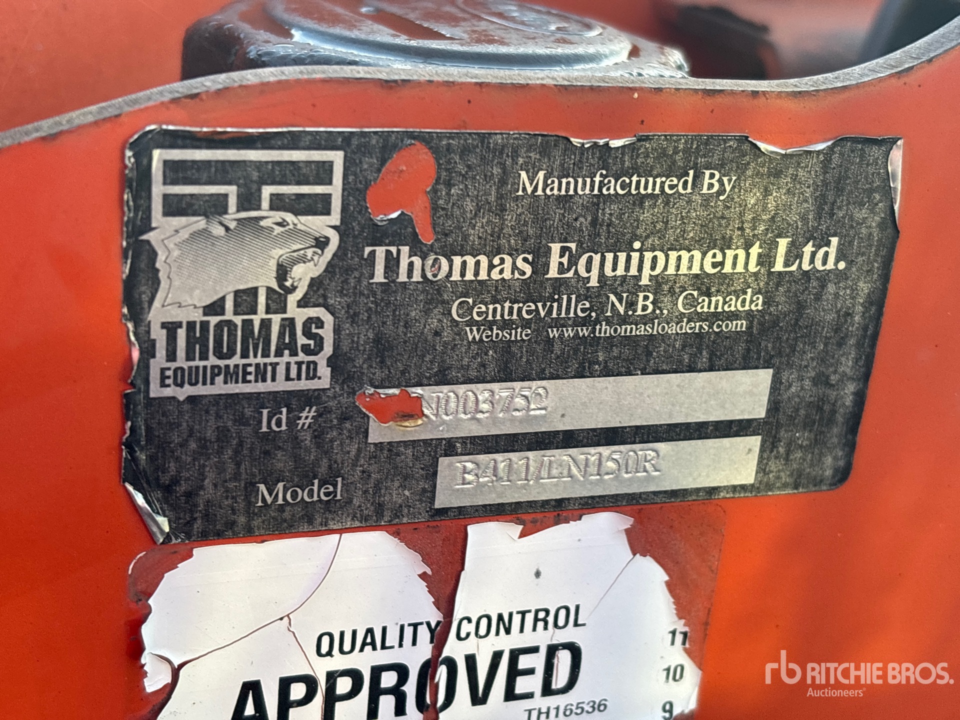 2005 Thomas 153