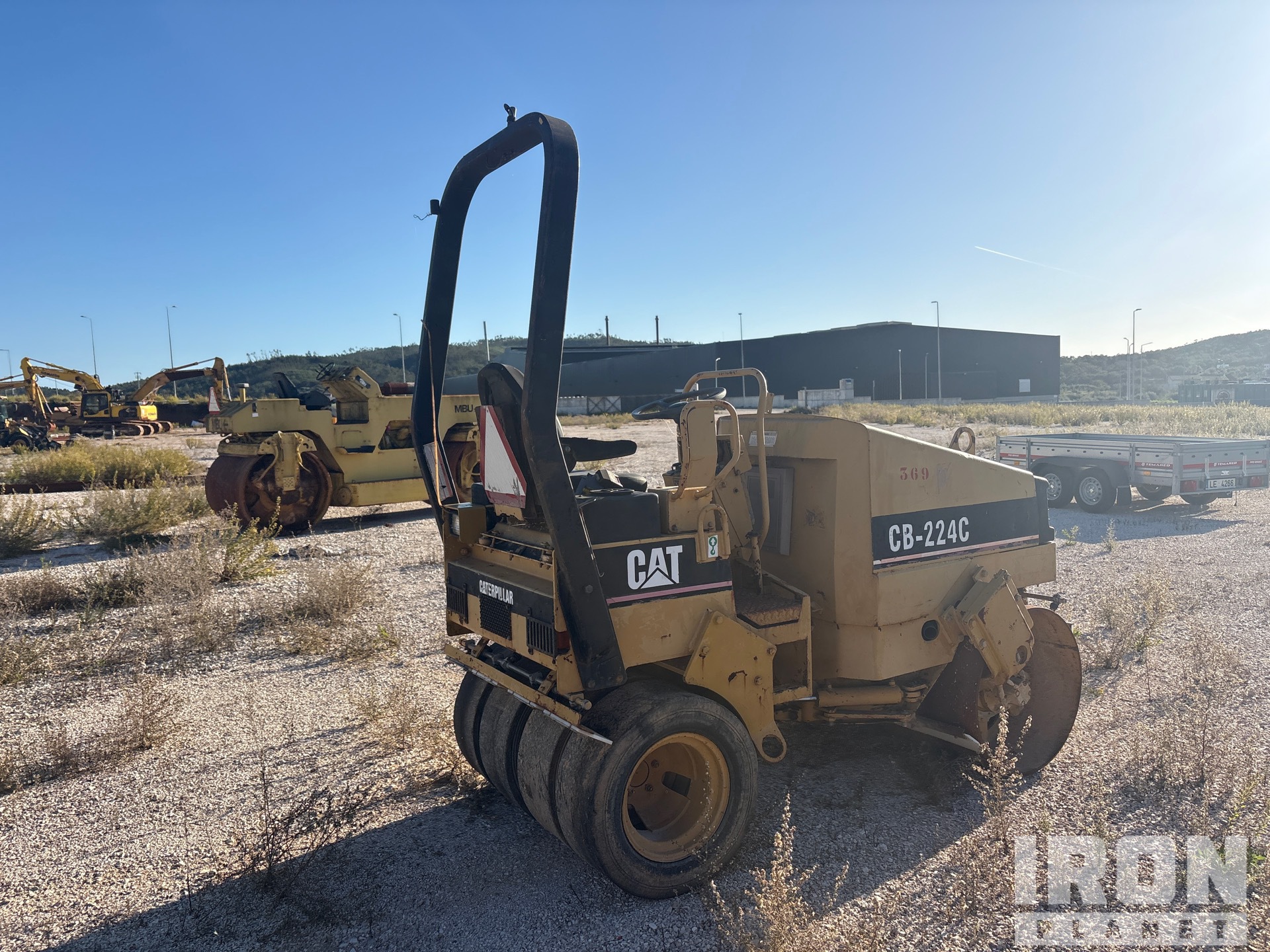 1998 Caterpillar CB224C