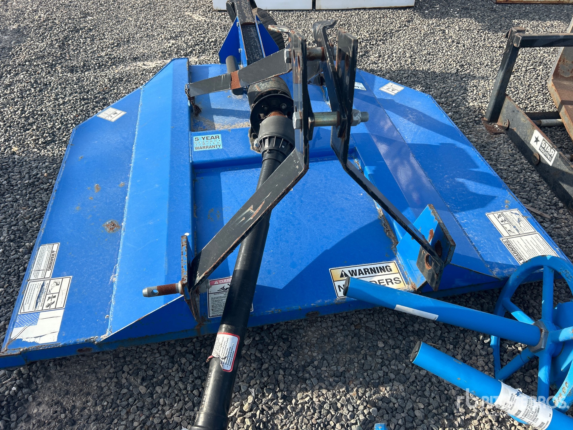 Titan 5 FT 3-POINT HITCH