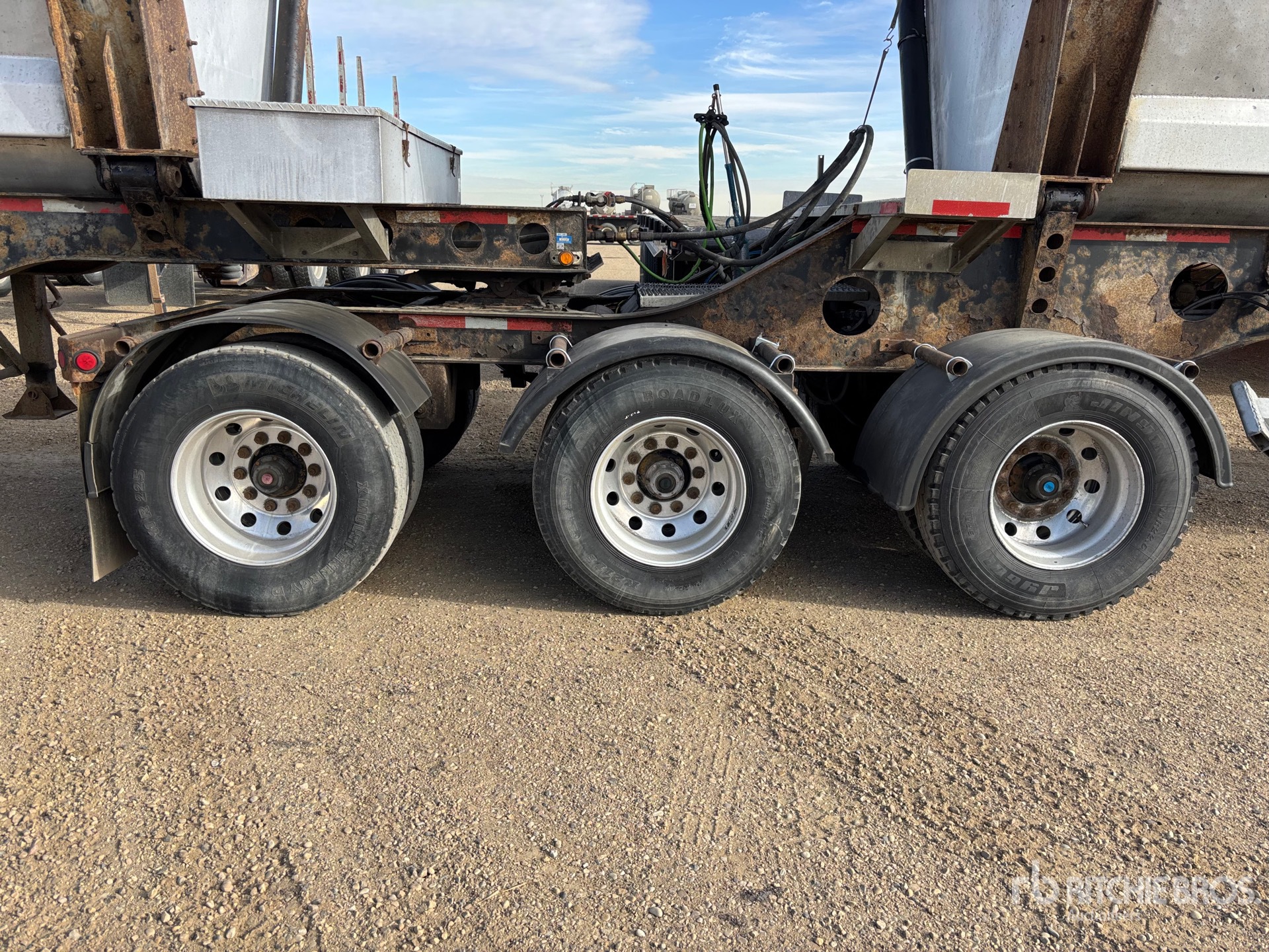 2009 Gerrys 21 FT TRI/A SUPER B-TRAIN LEAD